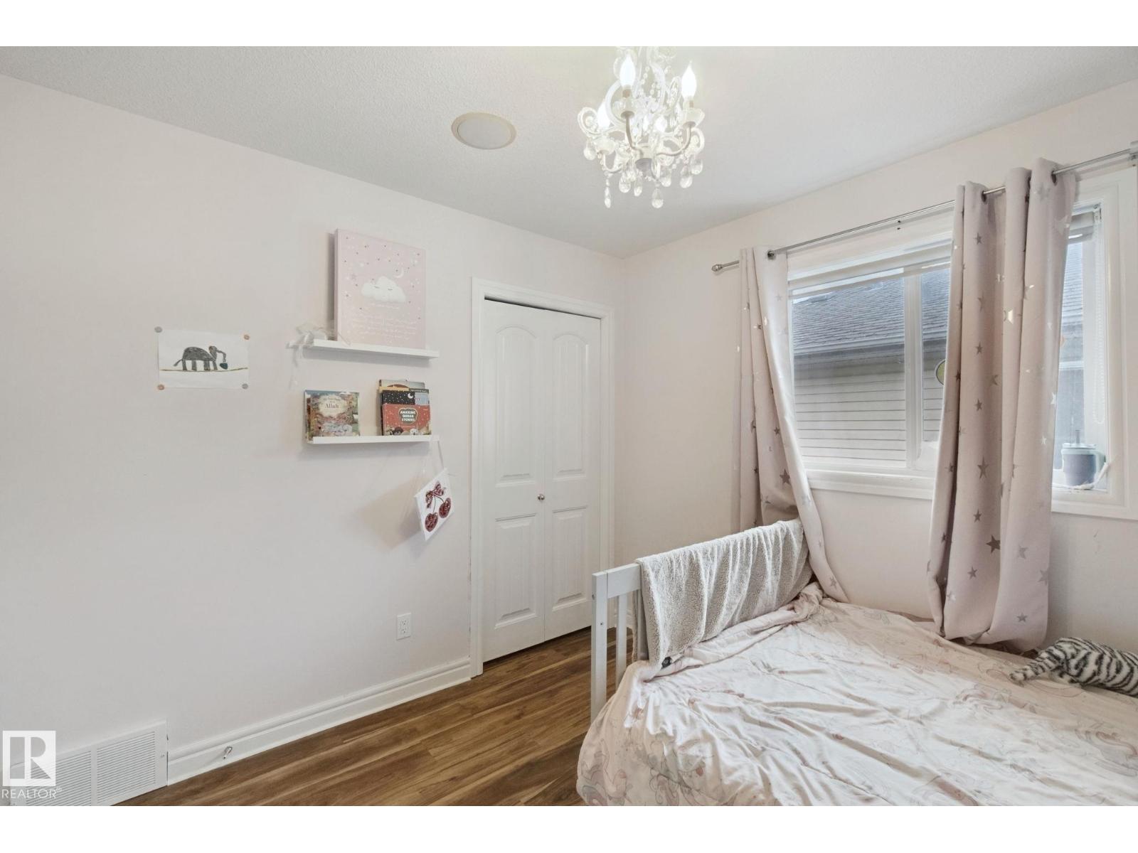 4113 158 Av Nw Property Photo 26