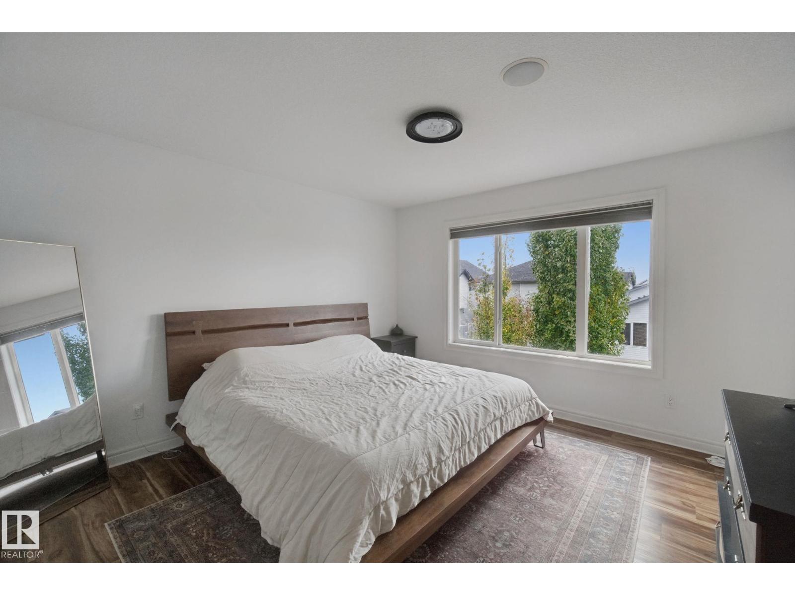 4113 158 Av Nw Property Photo 32