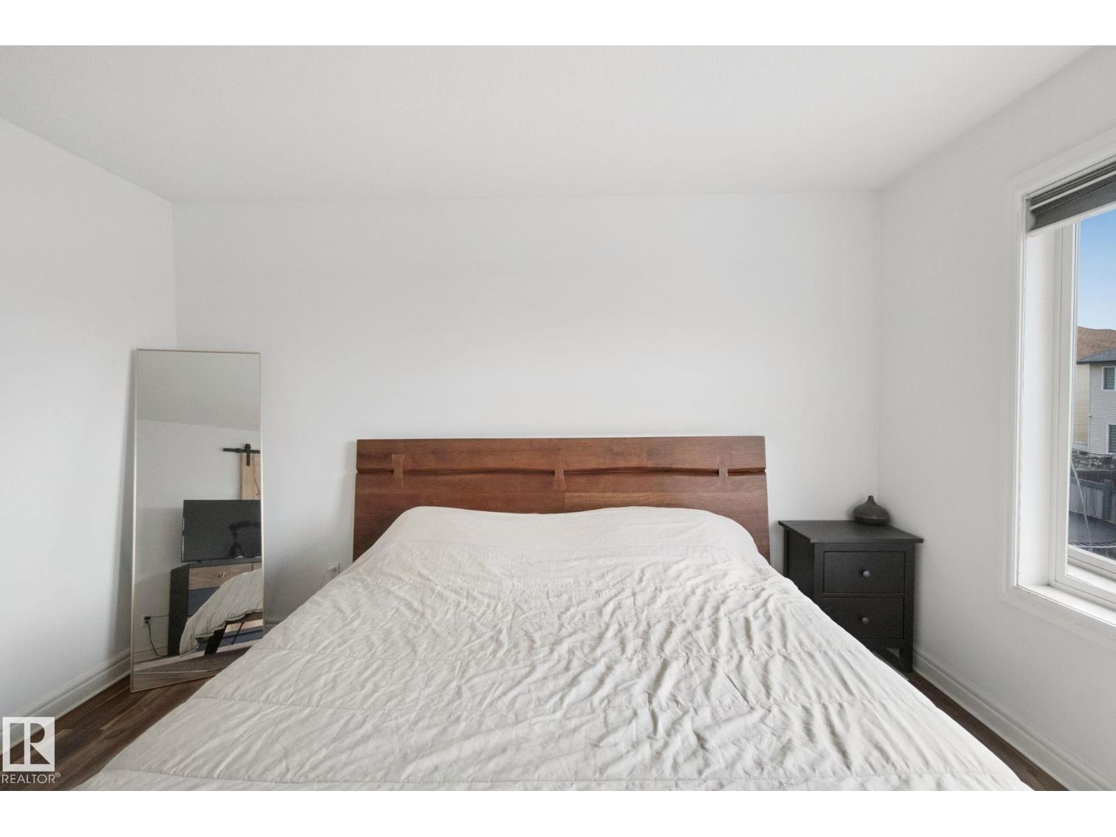 4113 158 Av Nw Property Photo 33