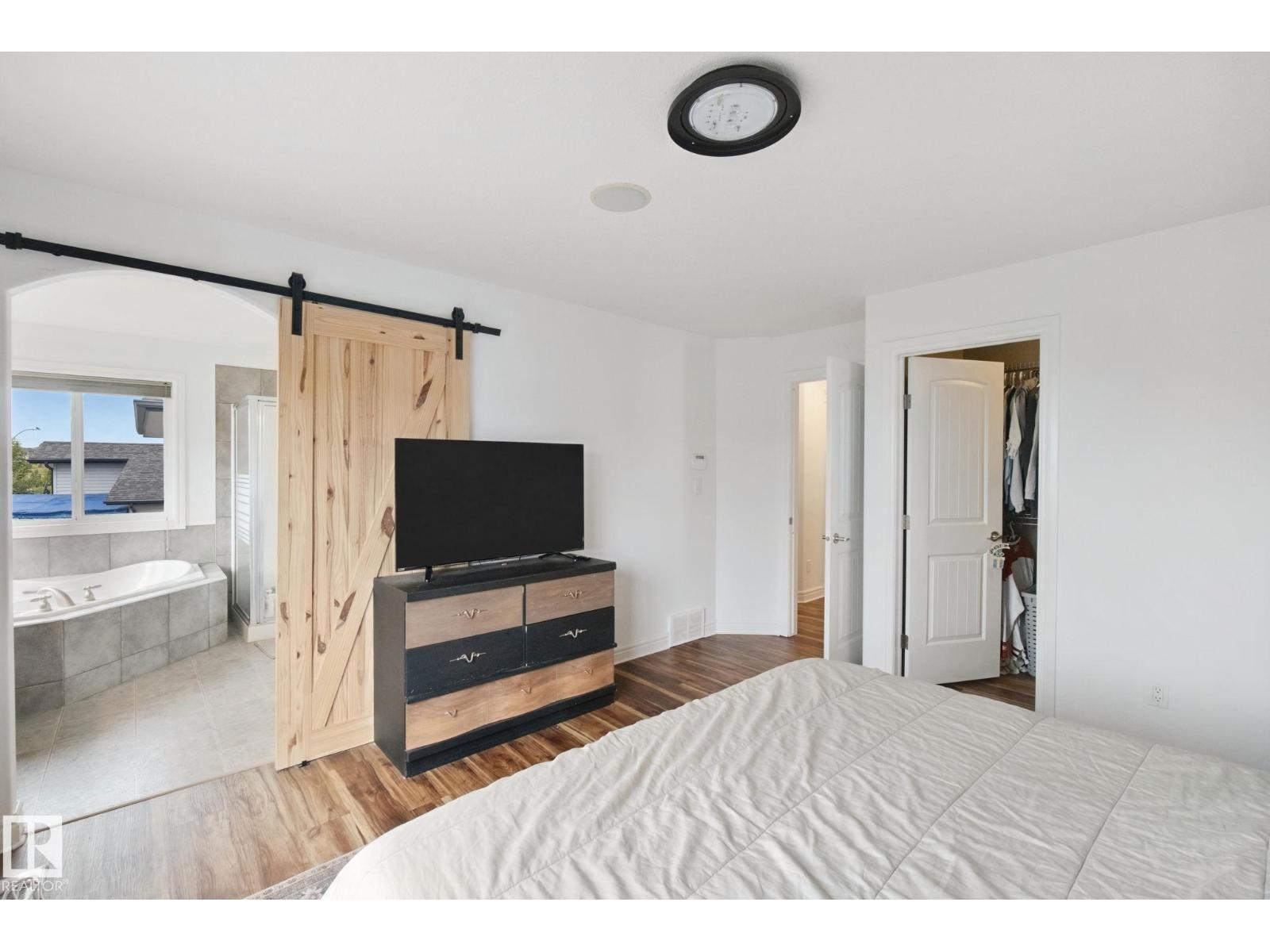 4113 158 Av Nw Property Photo 34