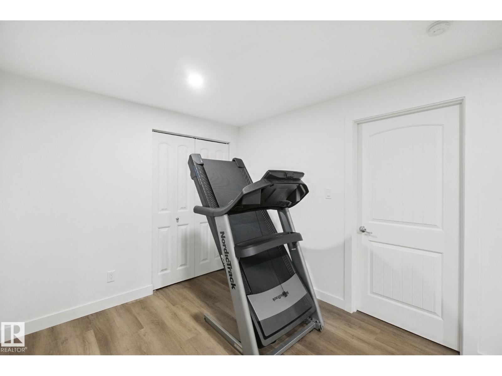 4113 158 Av Nw Property Photo 44