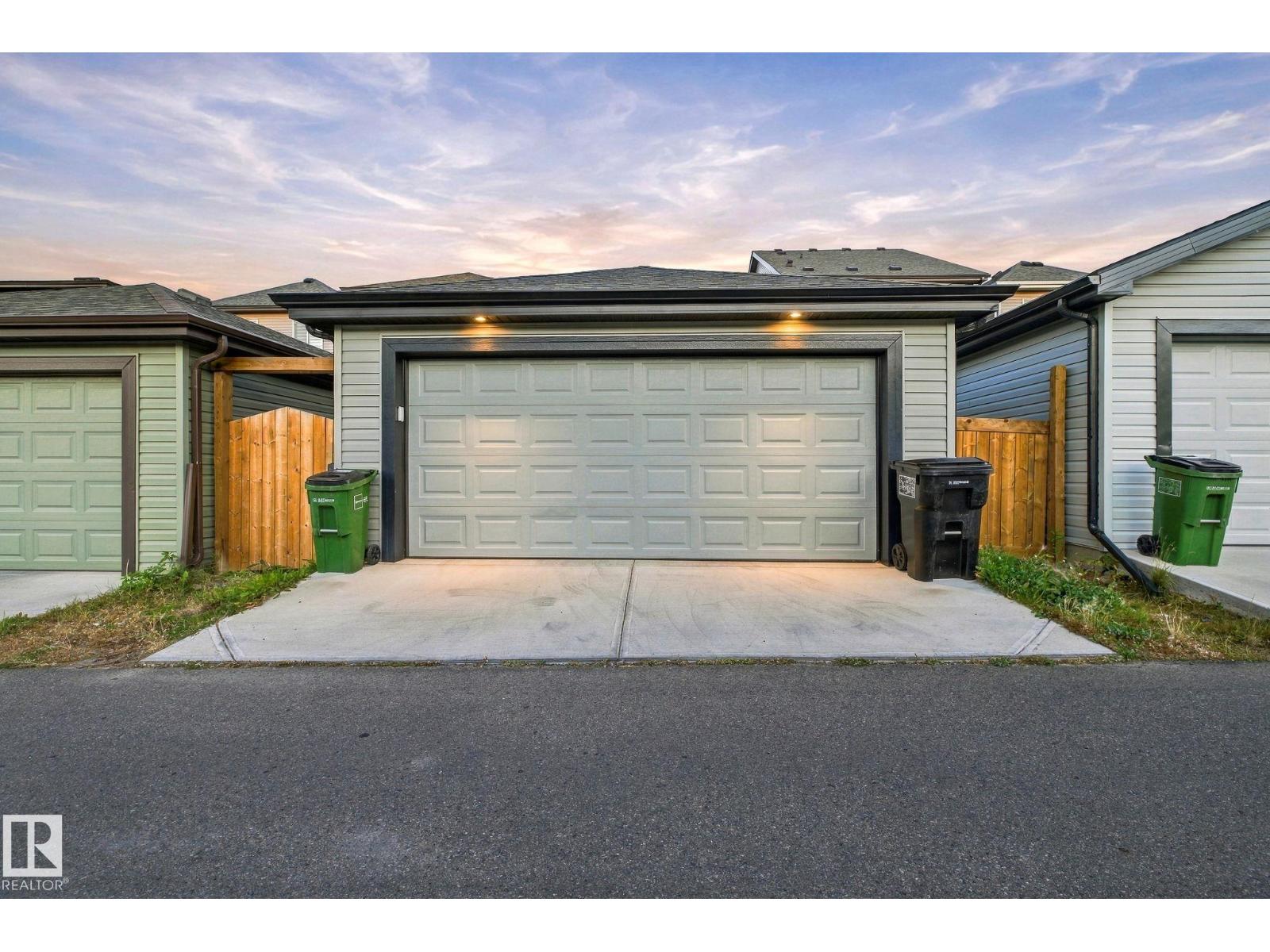 2214 54 St Sw Sw Property Photo 45