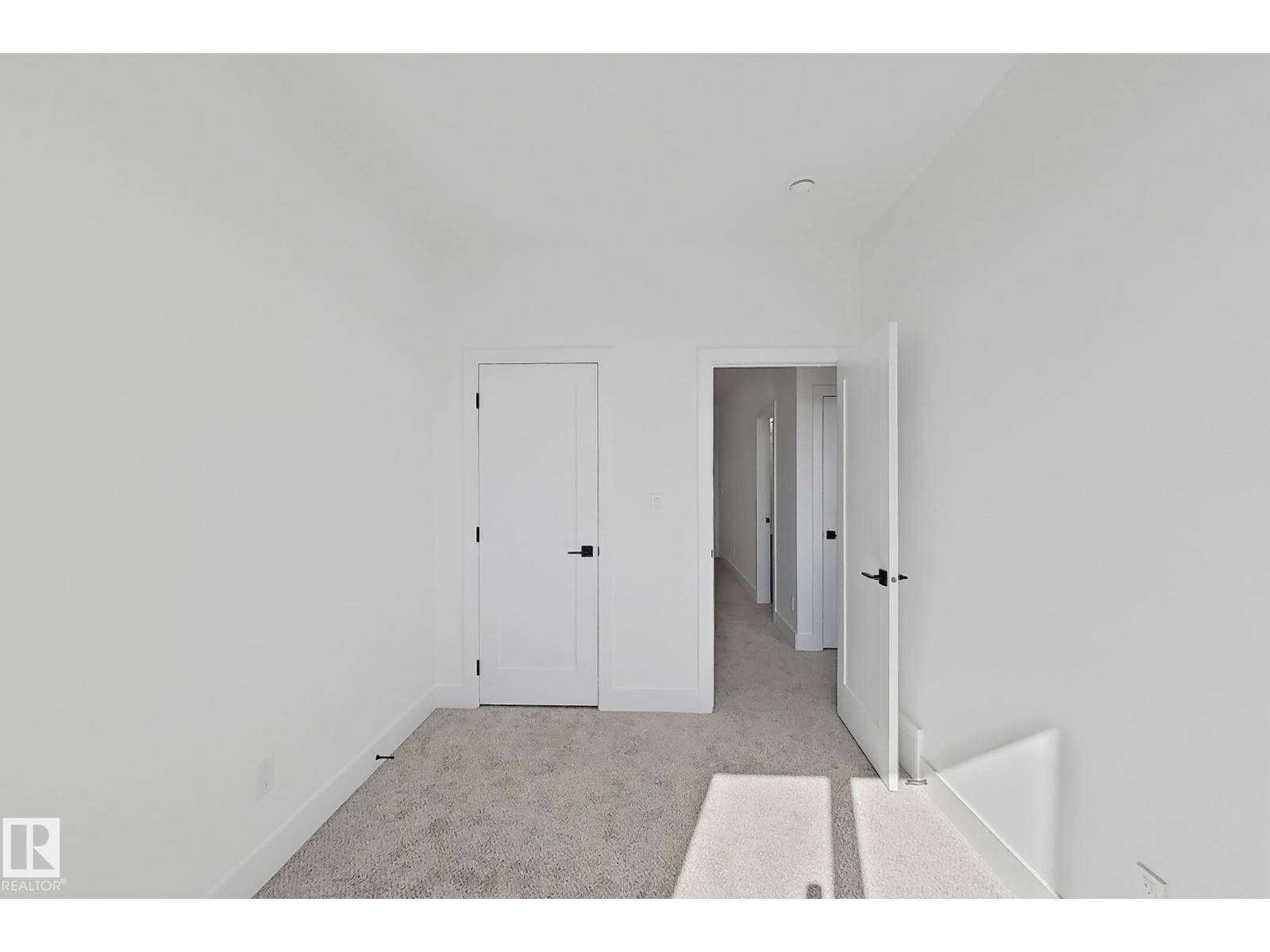 4215 63 St Property Photo 19