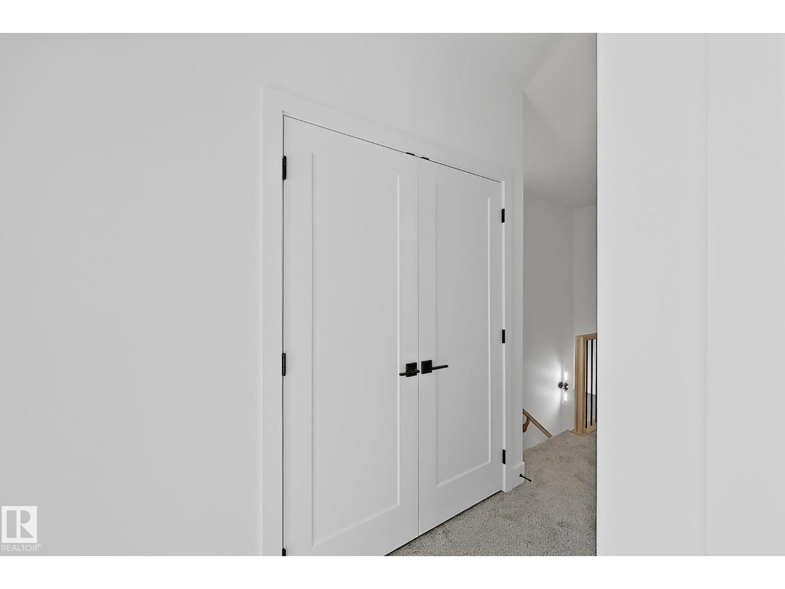 4215 63 St Property Photo 23