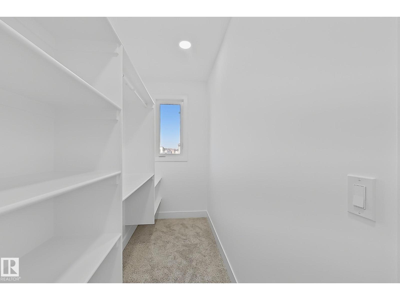 4215 63 St Property Photo 26