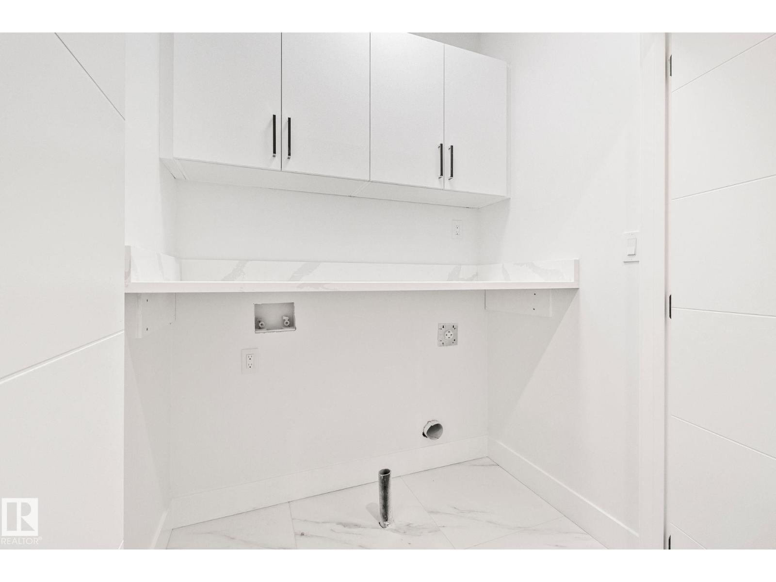 11032 128 St Nw Property Photo 28