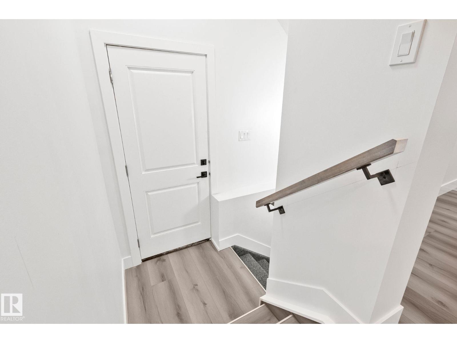 11032 128 St Nw Property Photo 33