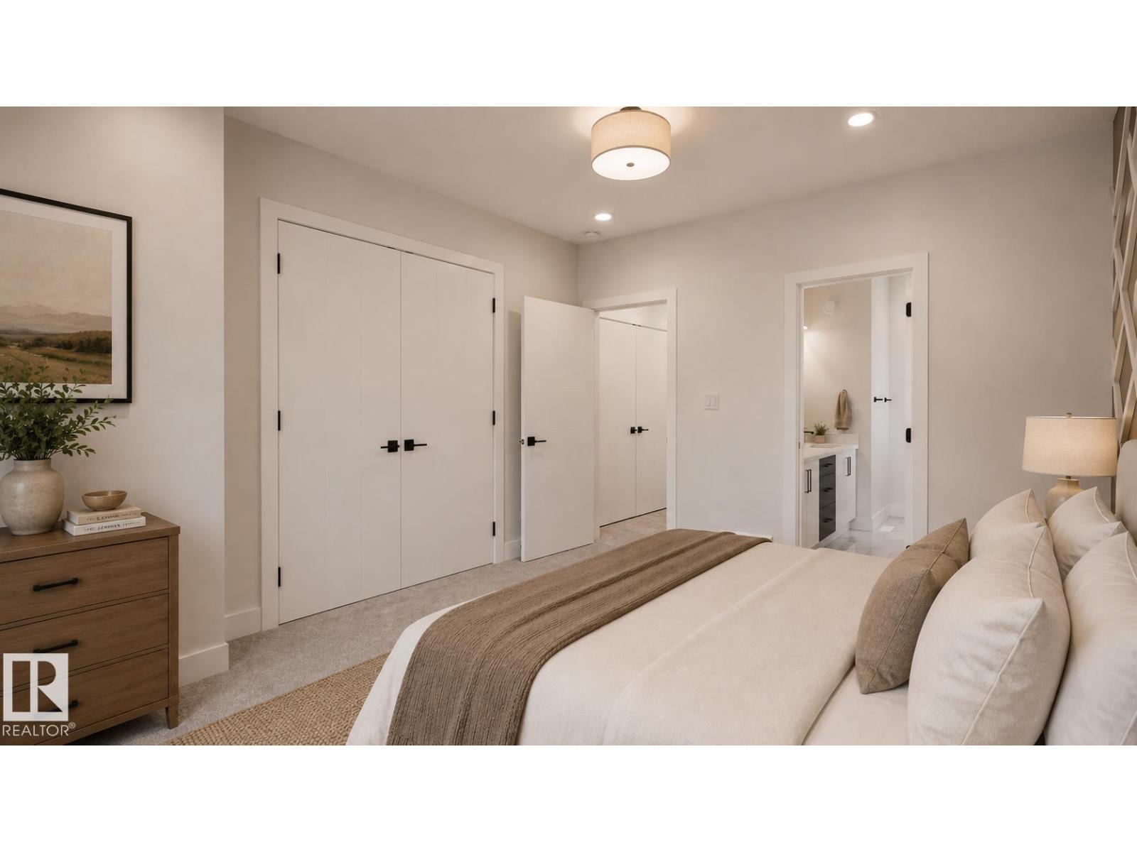 11036 128 St Nw Property Photo 17