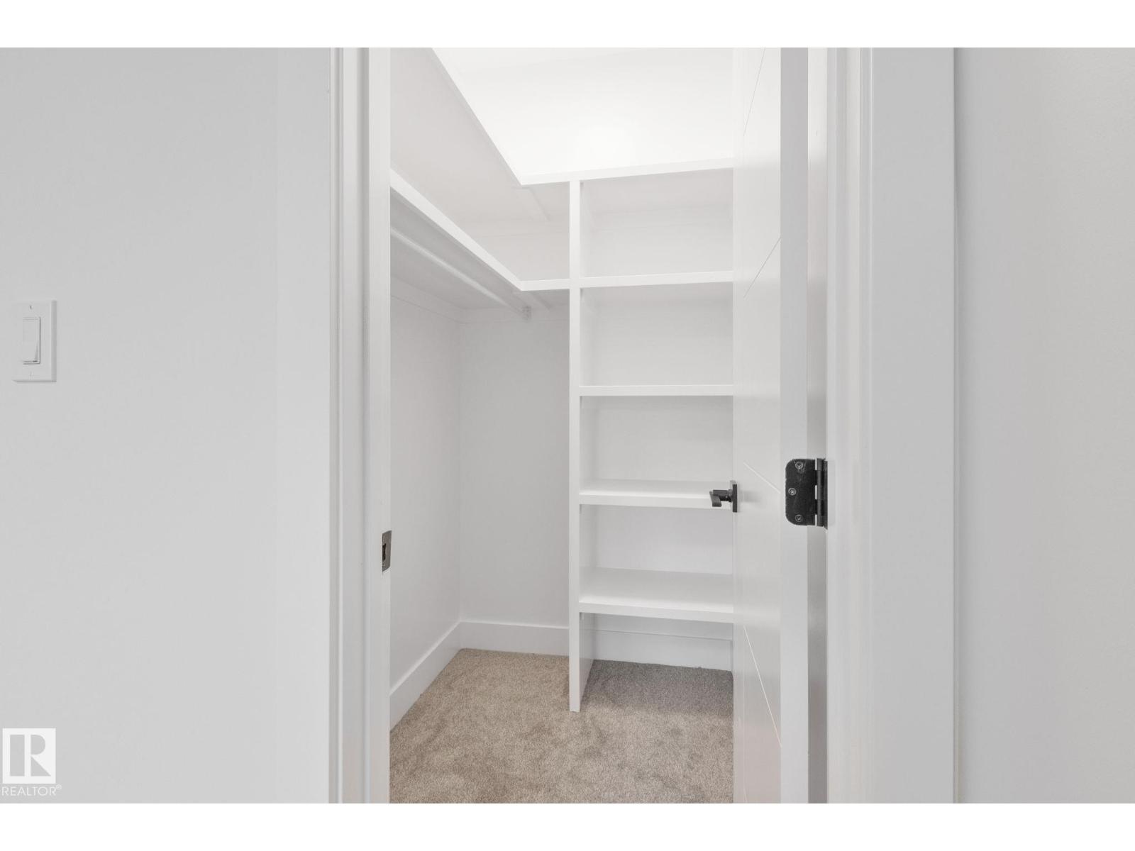 11036 128 St Nw Property Photo 24