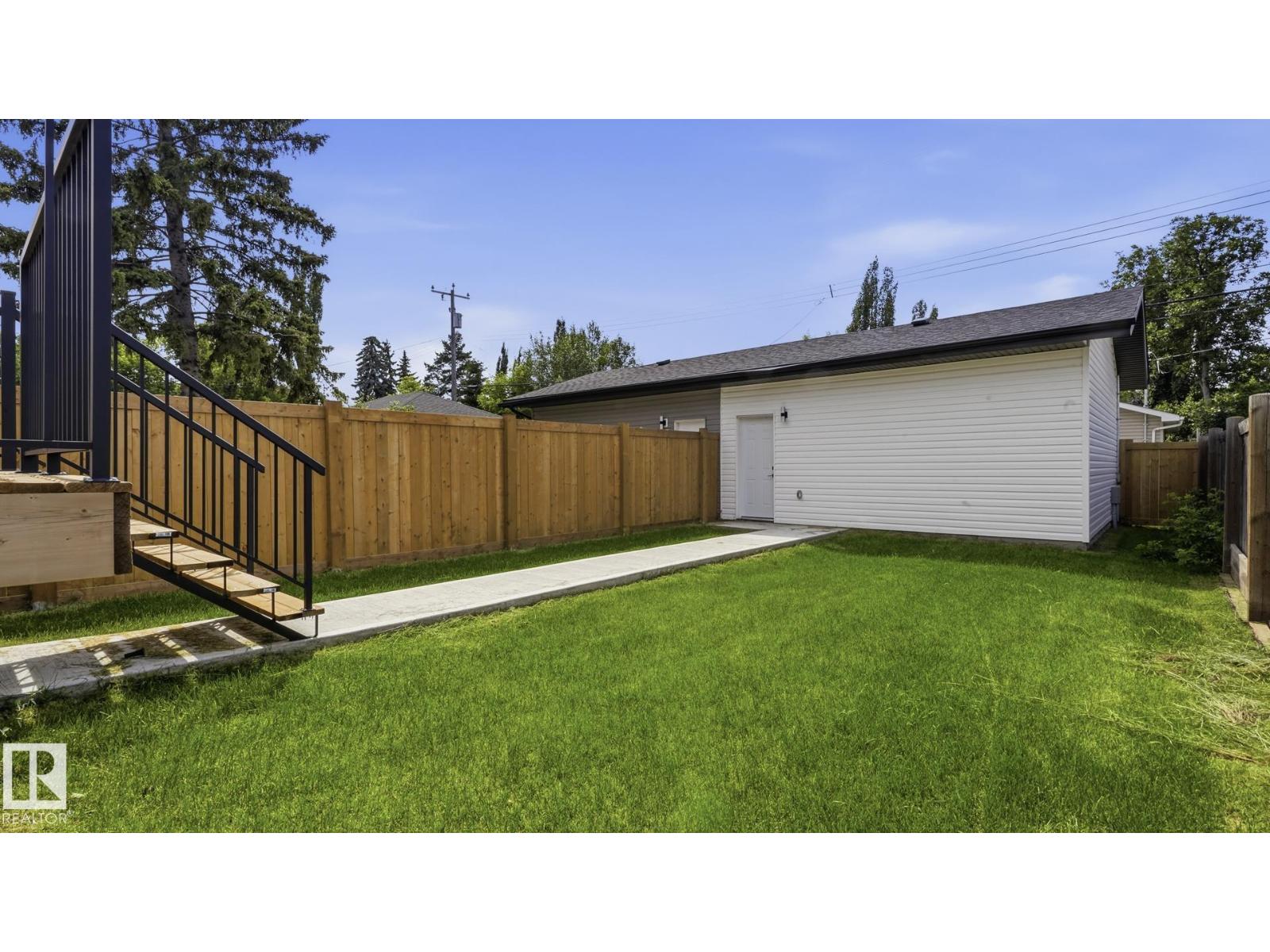 11036 128 St Nw Property Photo 39