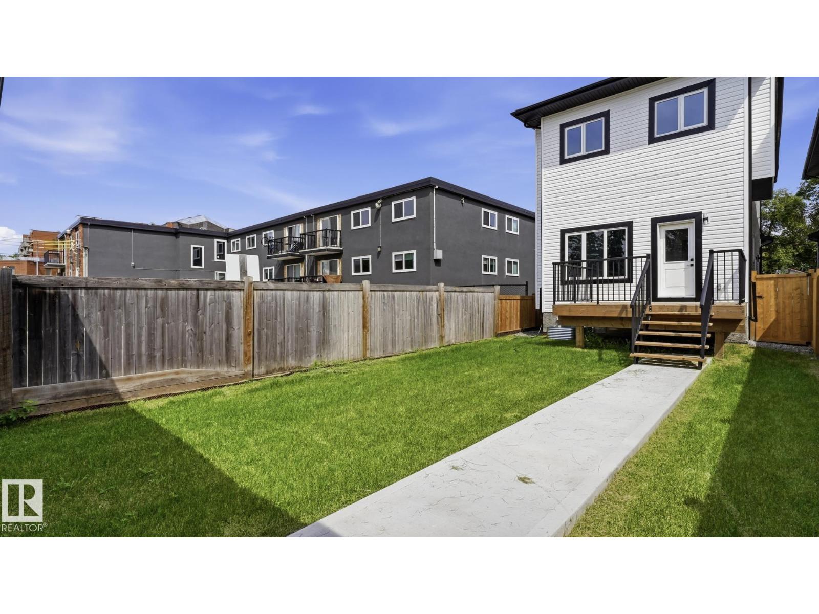 11036 128 St Nw Property Photo 40