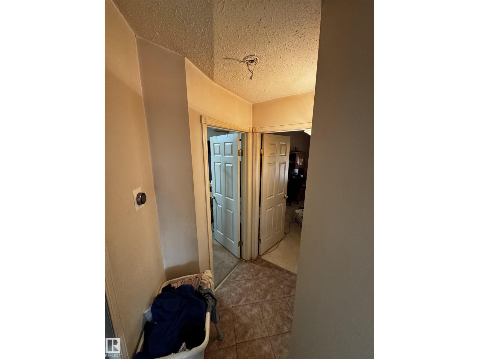 4751 49a St Property Photo 11