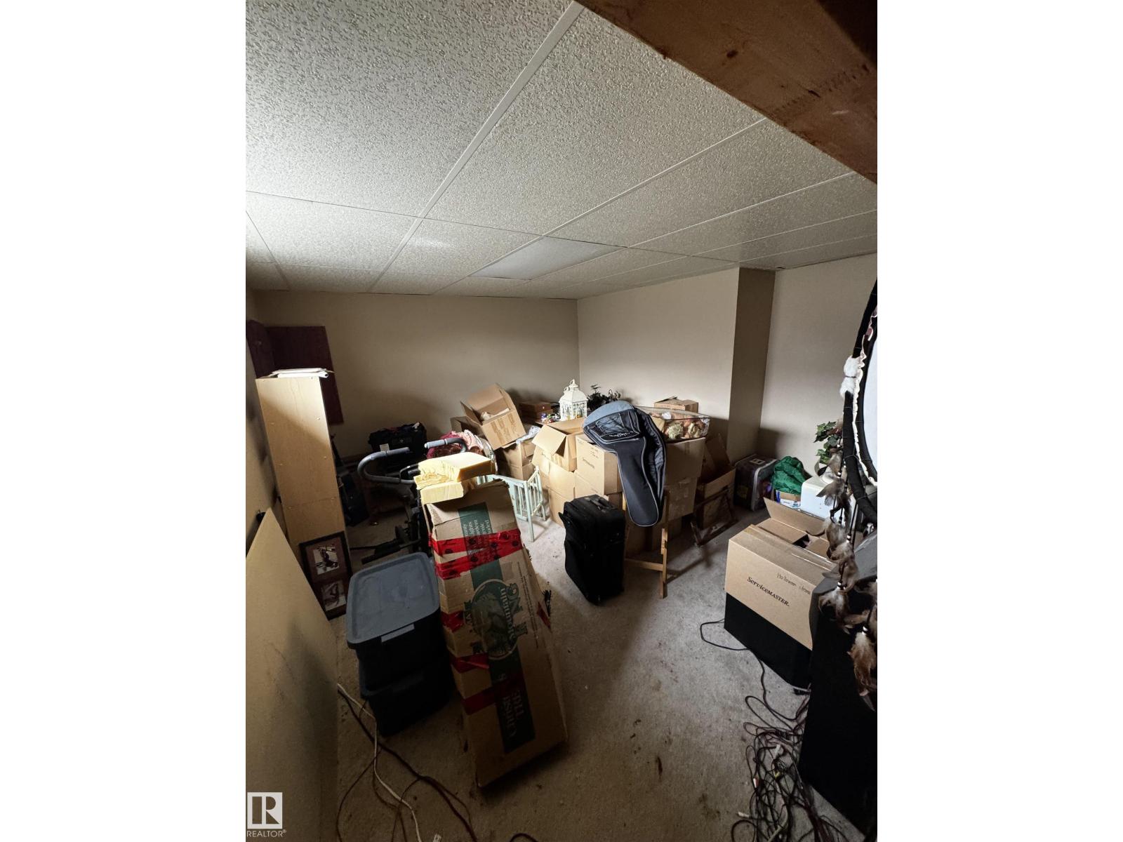 4751 49a St Property Photo 20