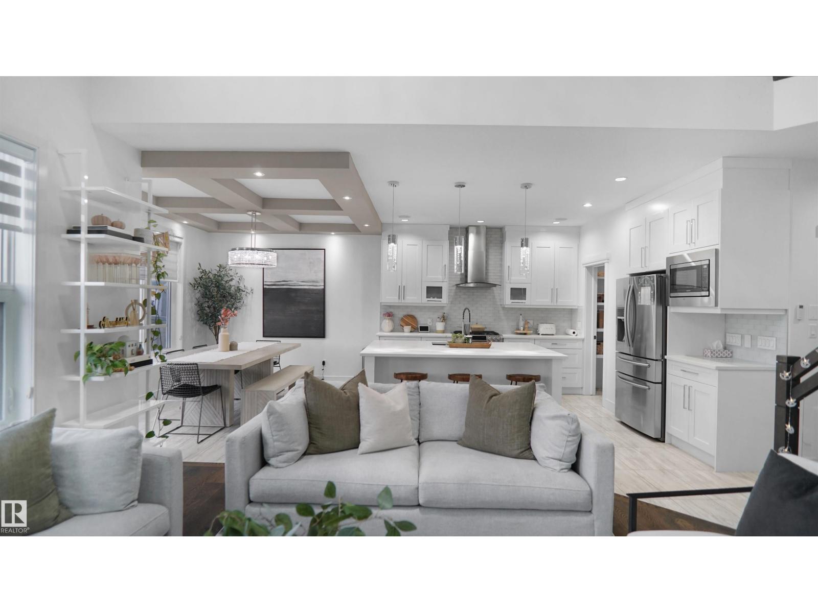 7520 174 Av Nw Property Photo 5