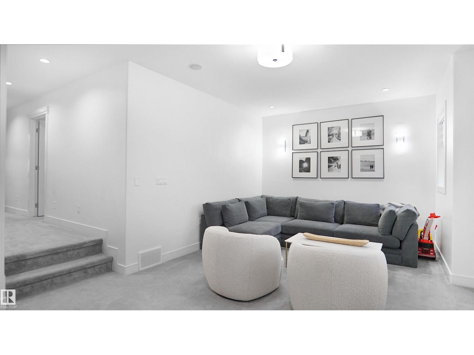 7520 174 Av Nw Property Photo 22