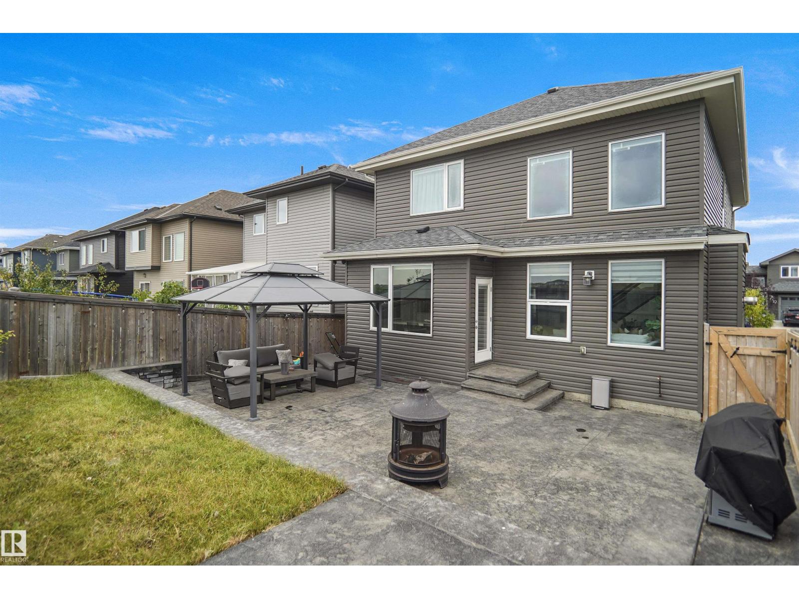 7520 174 Av Nw Property Photo 40