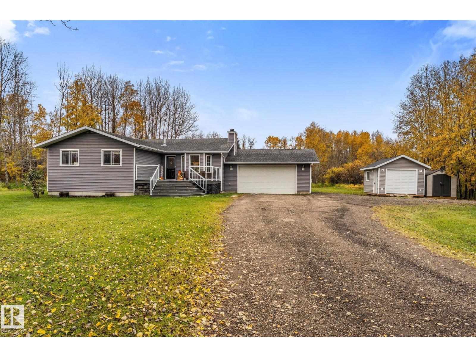 #25 21215 Wye Rd Property Photo 3