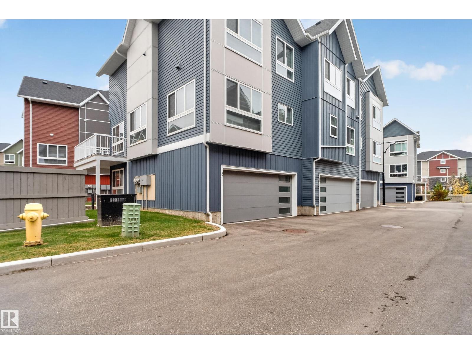 #37 979 Crystallina Nera Wy Nw Property Photo 7