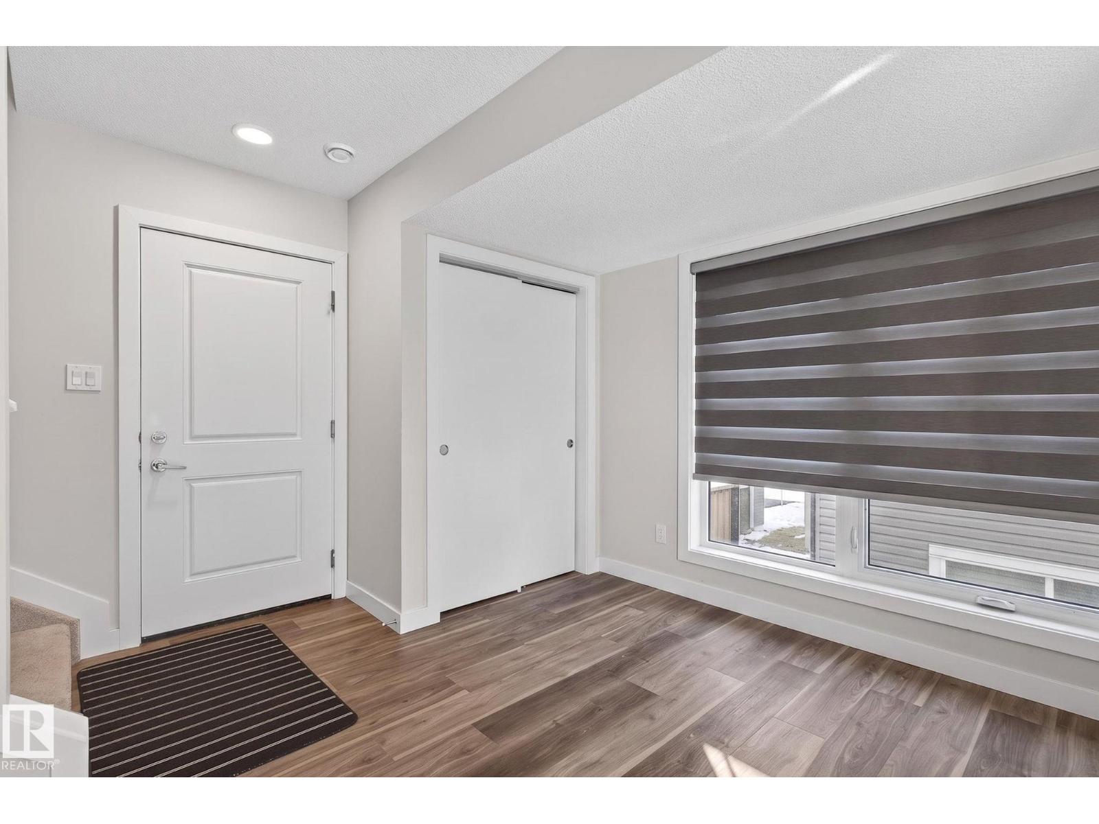 #37 979 Crystallina Nera Wy Nw Property Photo 24