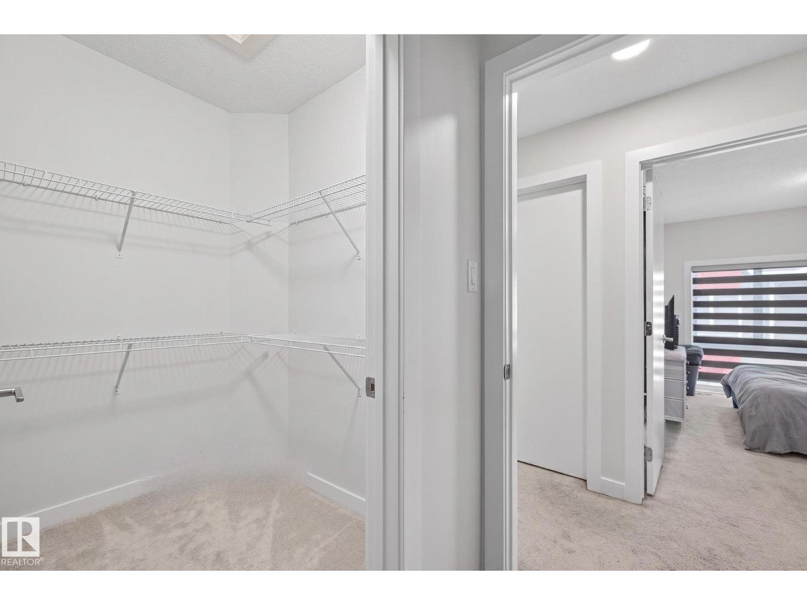 #37 979 Crystallina Nera Wy Nw Property Photo 29