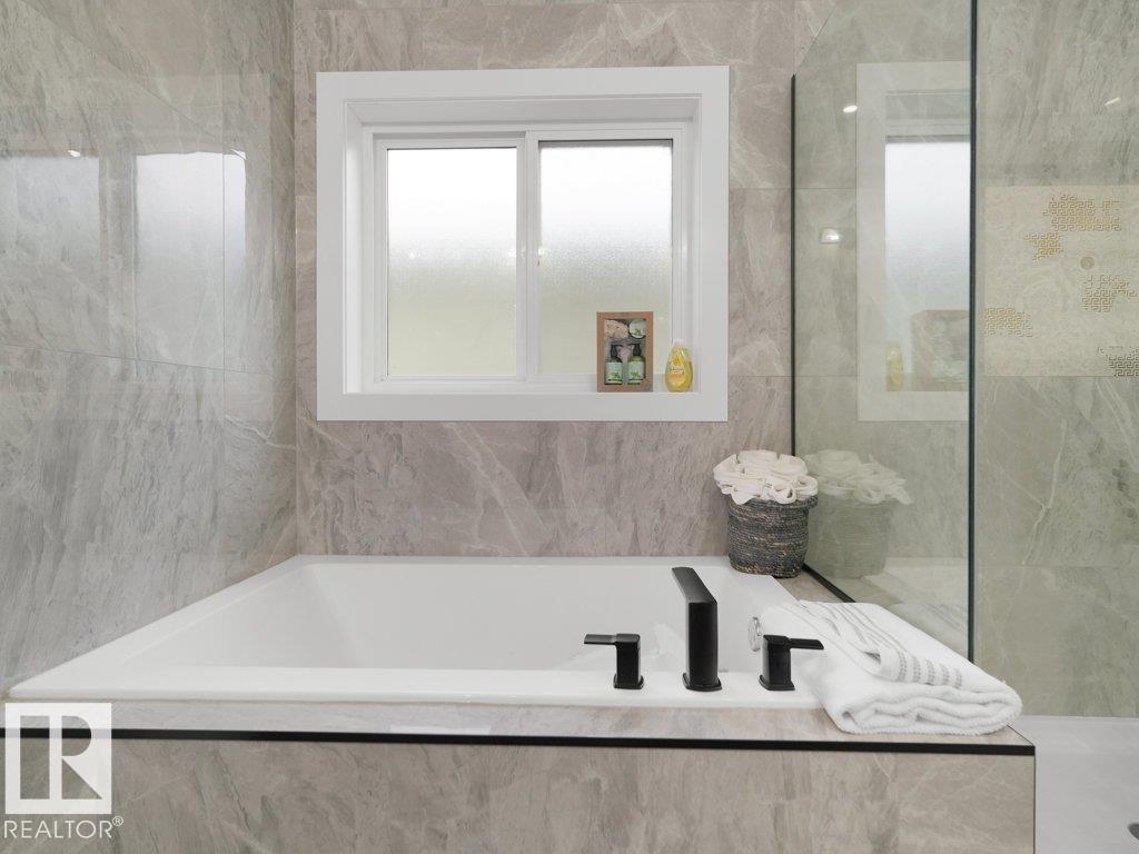1107 150 Av Nw Property Photo 37