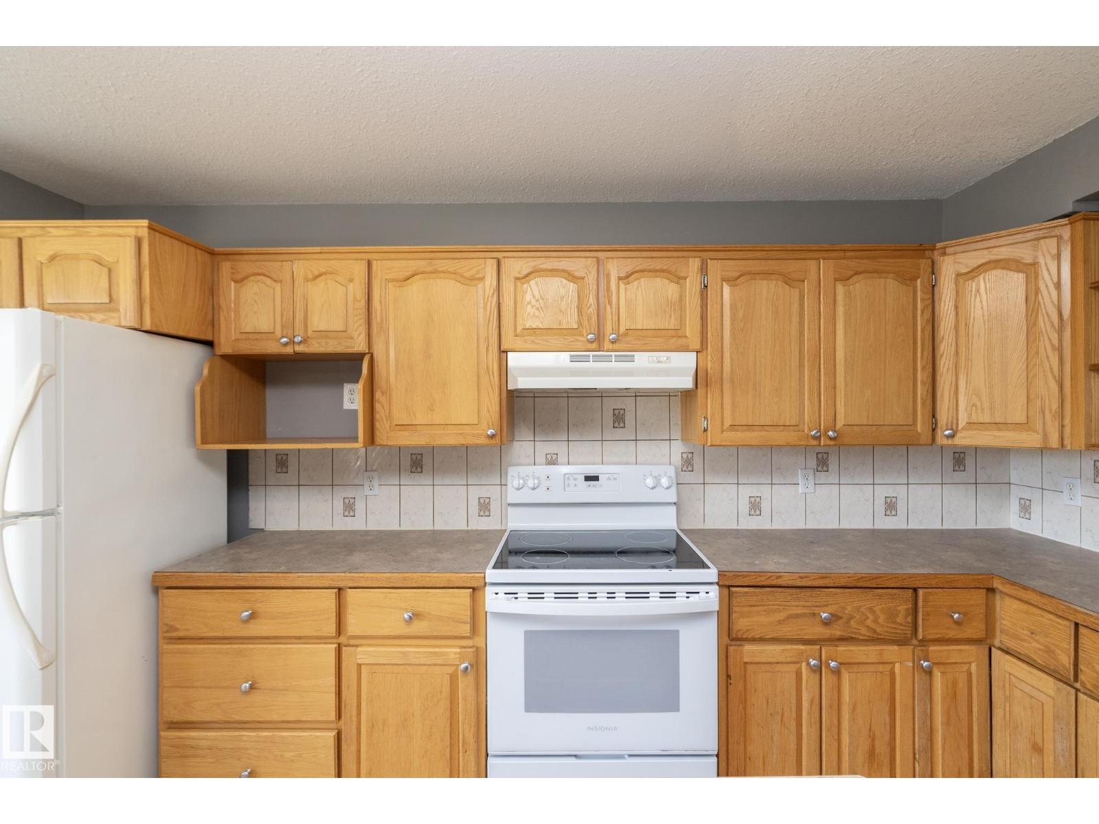 137 Michigan St Property Photo 17