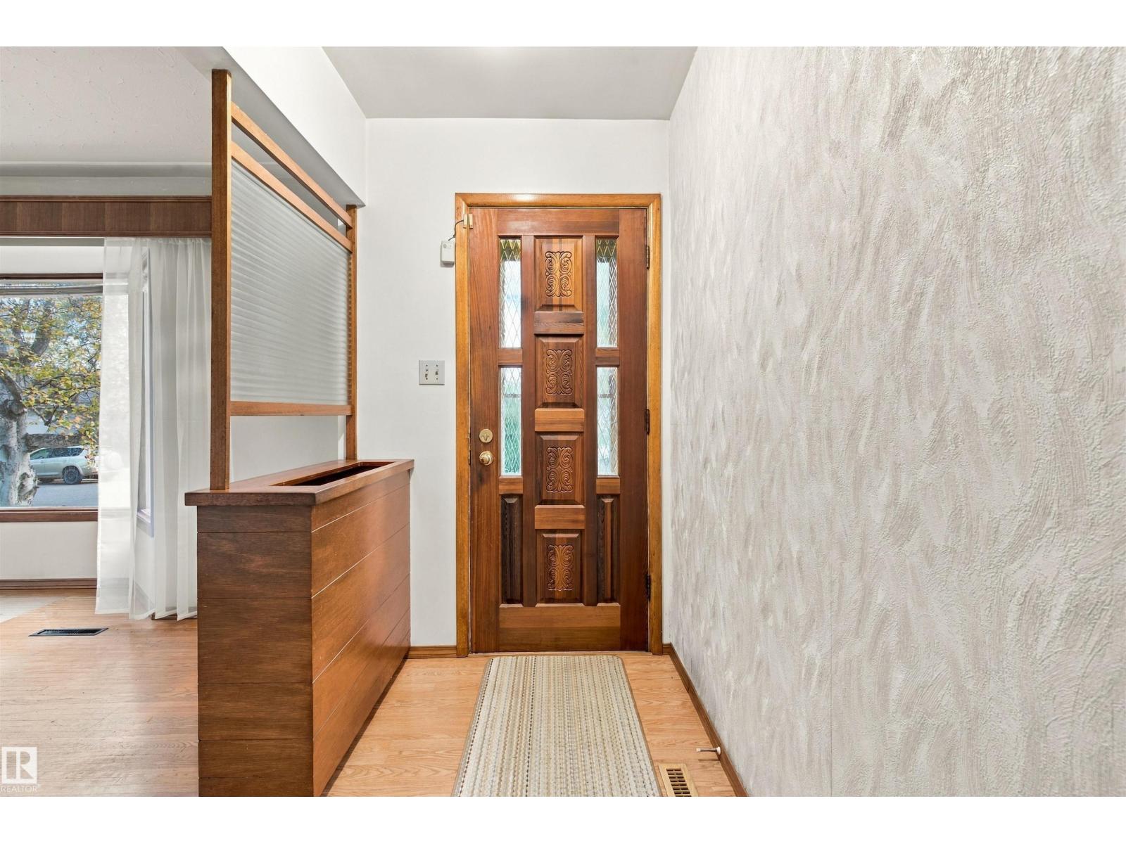10520 Lauderdale Rd Nw Property Photo 5