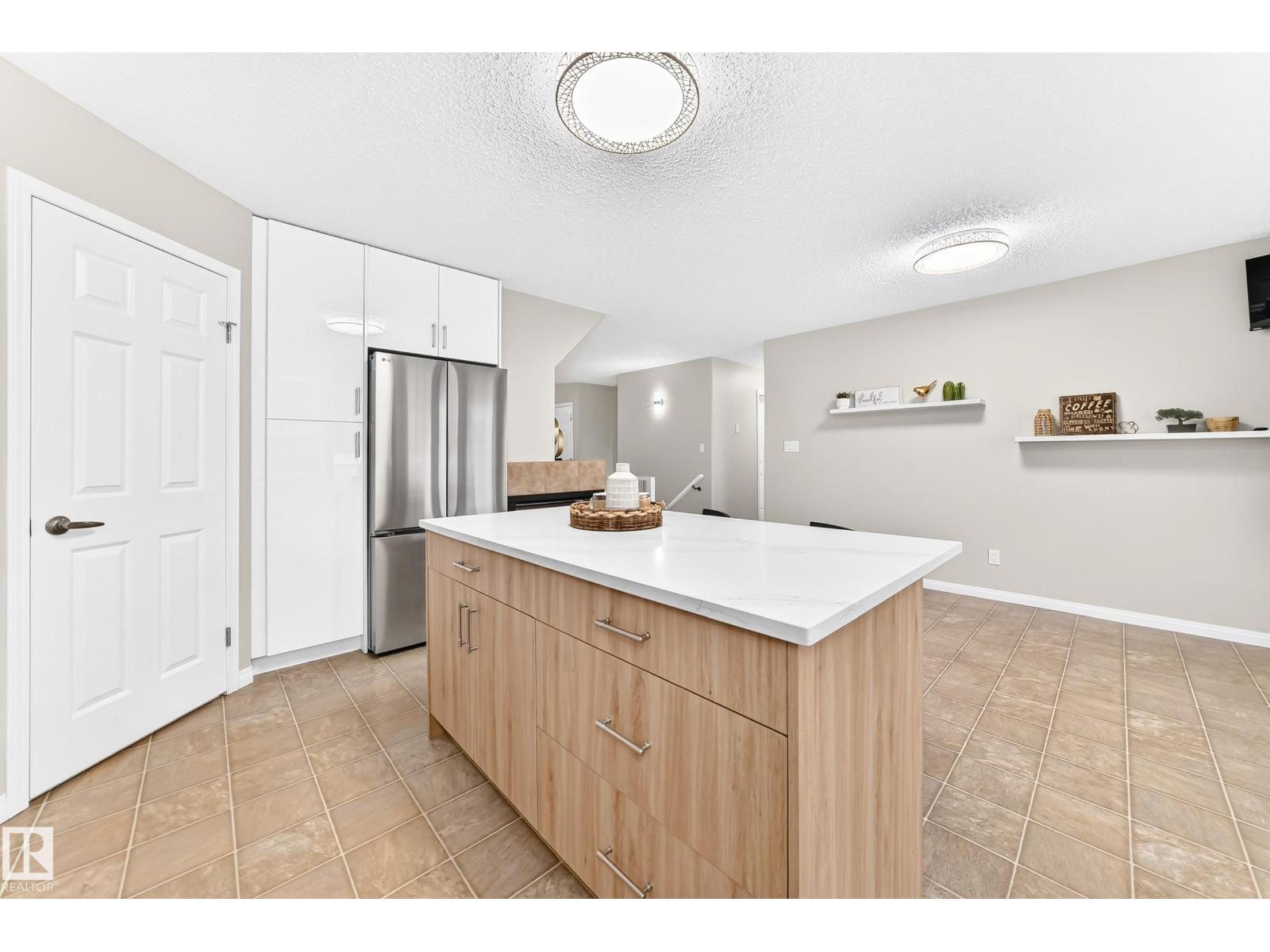 #2 1850 Mill Woods Rd E Nw Property Photo 20