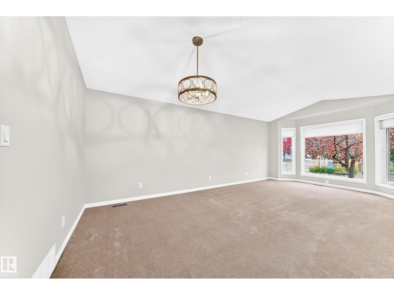 #2 1850 Mill Woods Rd E Nw Property Photo 30