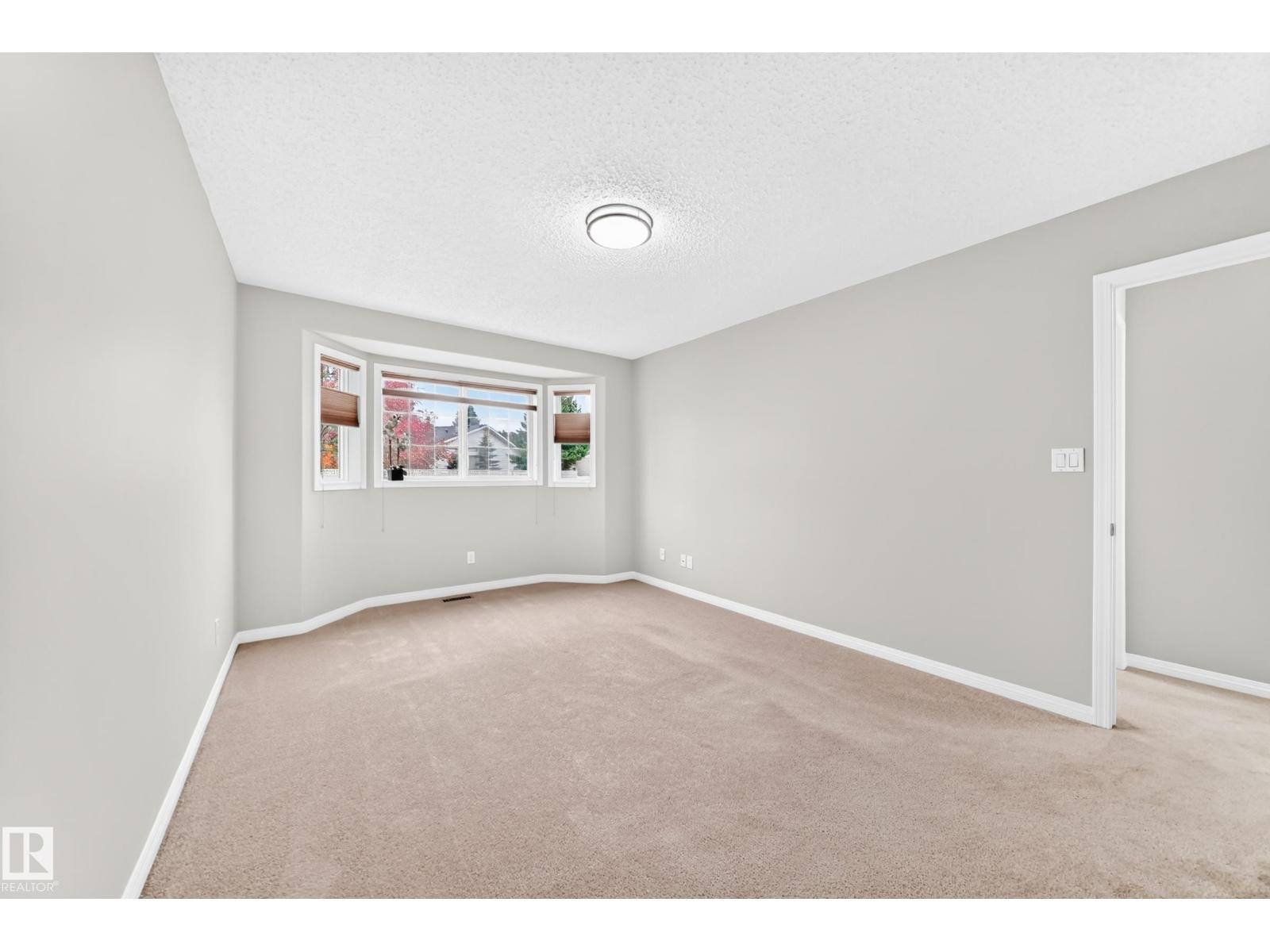 #2 1850 Mill Woods Rd E Nw Property Photo 32