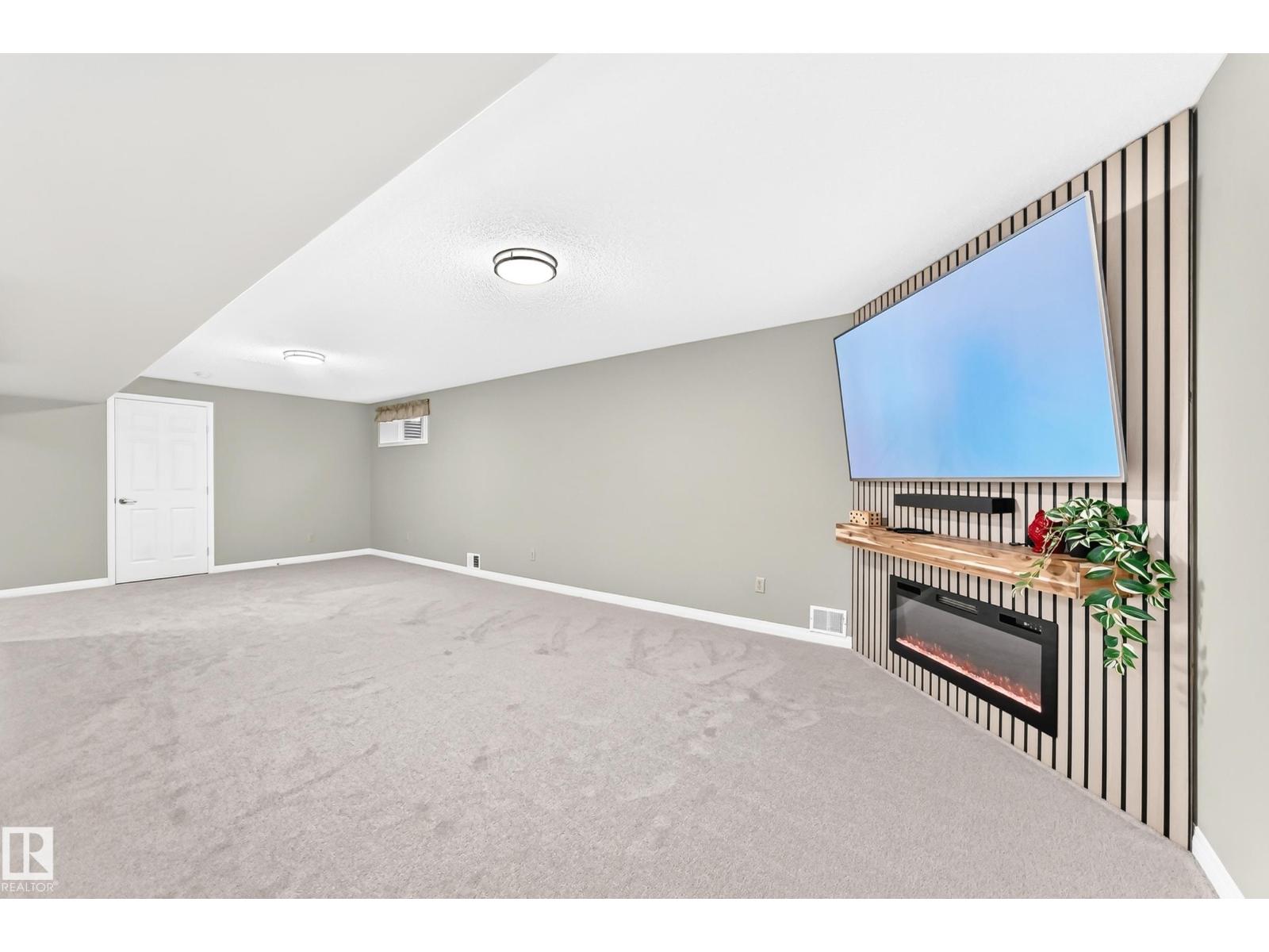 #2 1850 Mill Woods Rd E Nw Property Photo 50