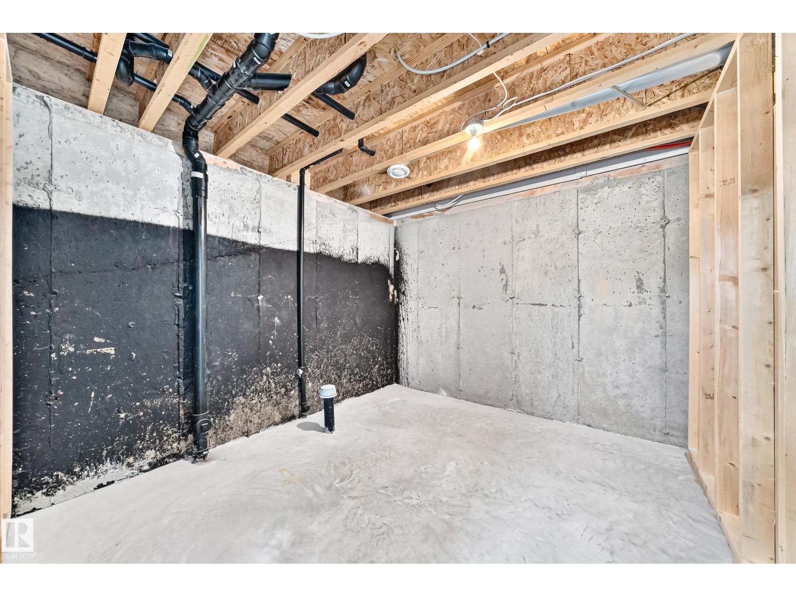 #2 1850 Mill Woods Rd E Nw Property Photo 66