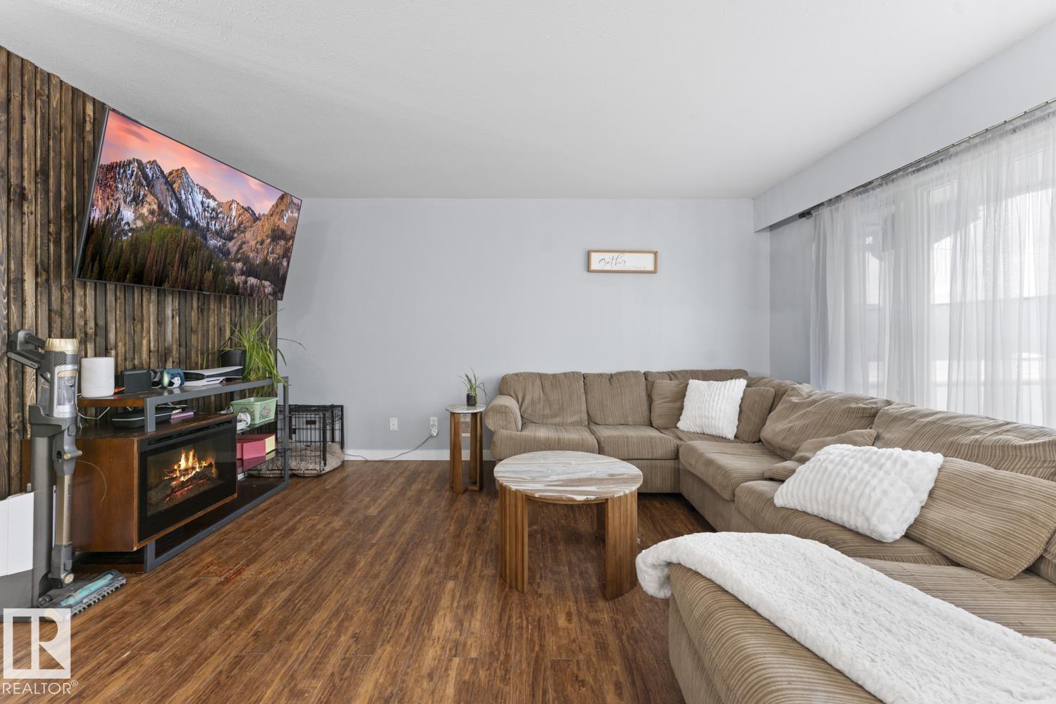 622 13 St Property Photo 2