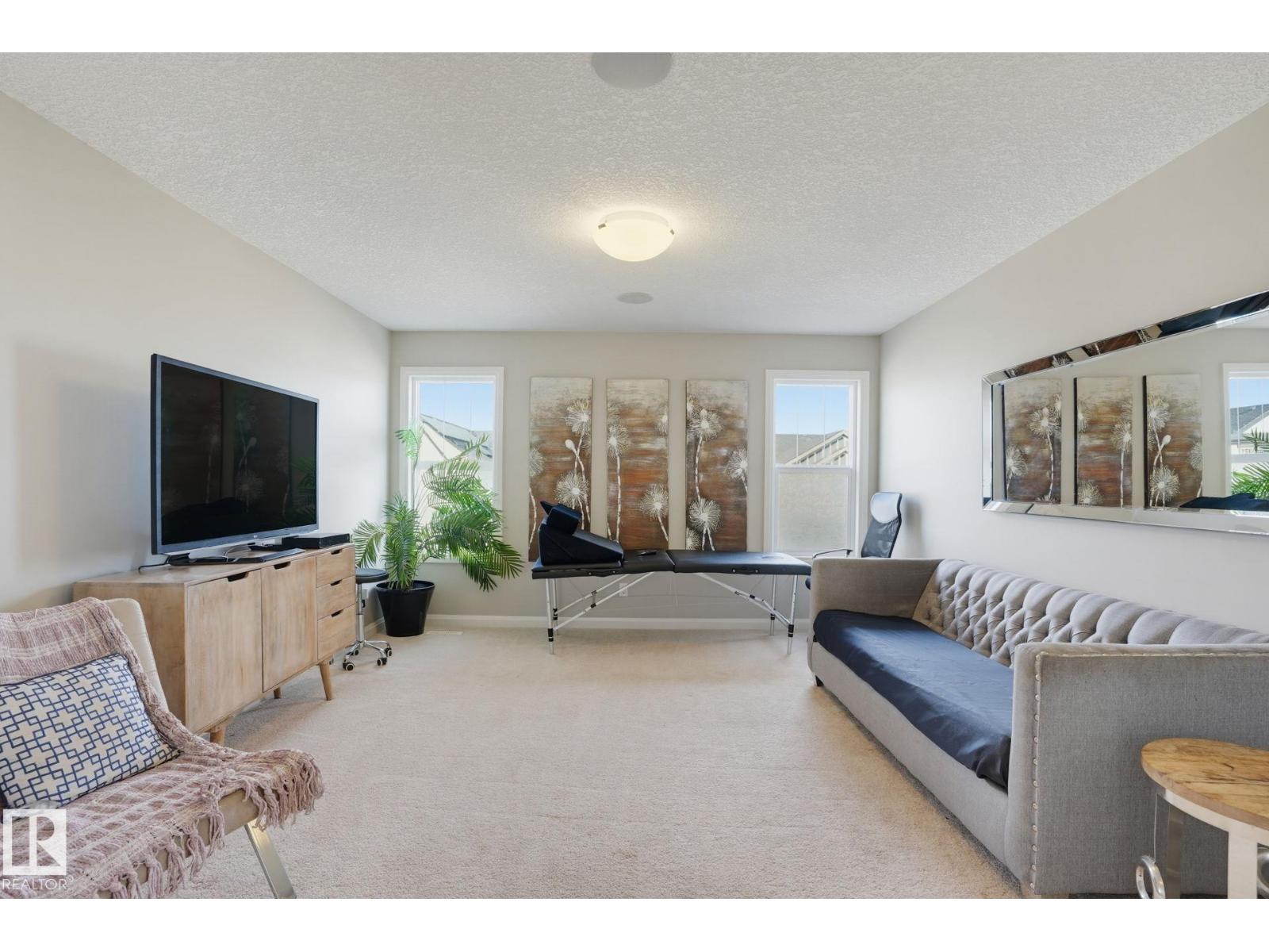 9448 228 St Nw Property Photo 15