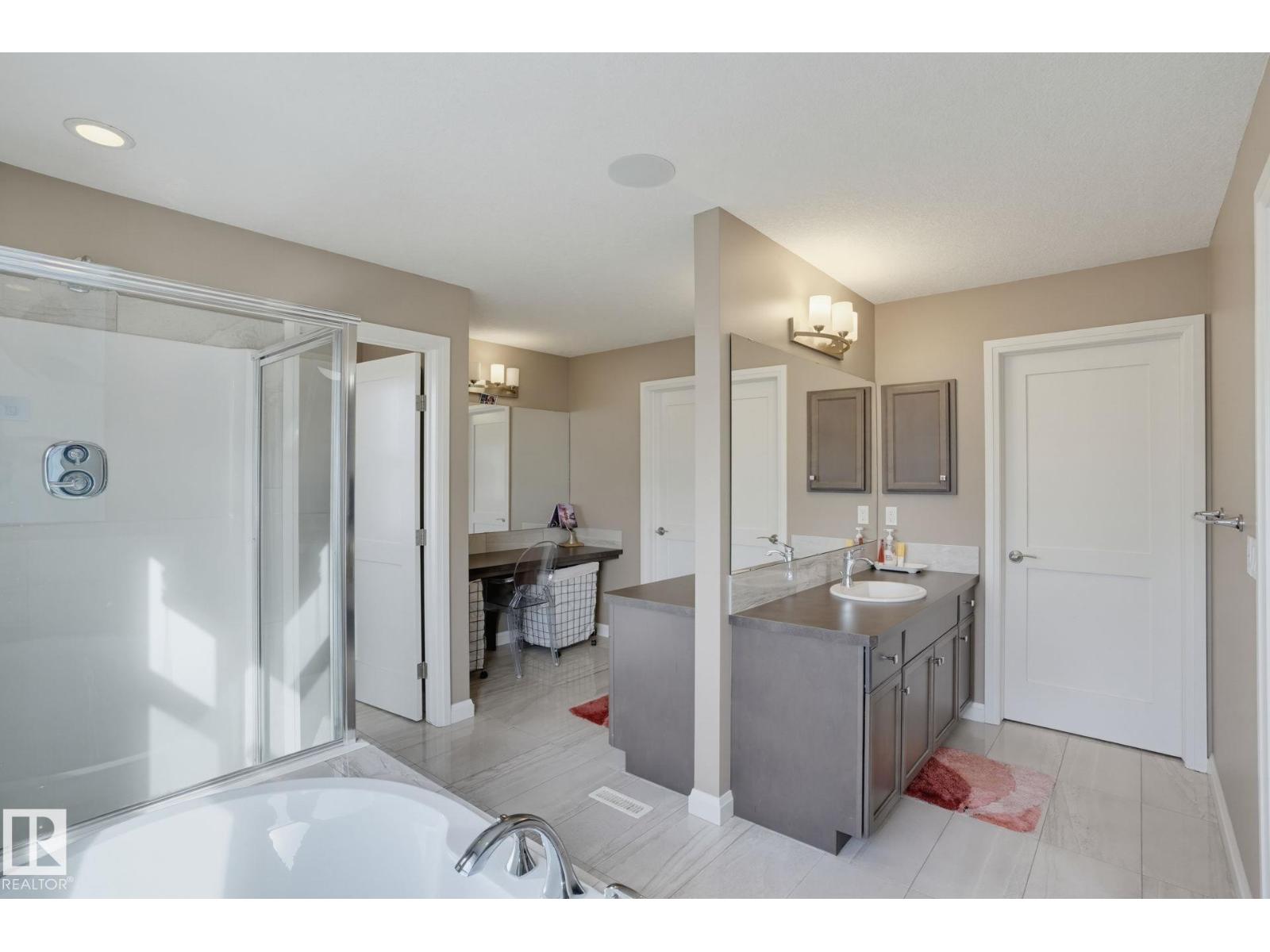 9448 228 St Nw Property Photo 21