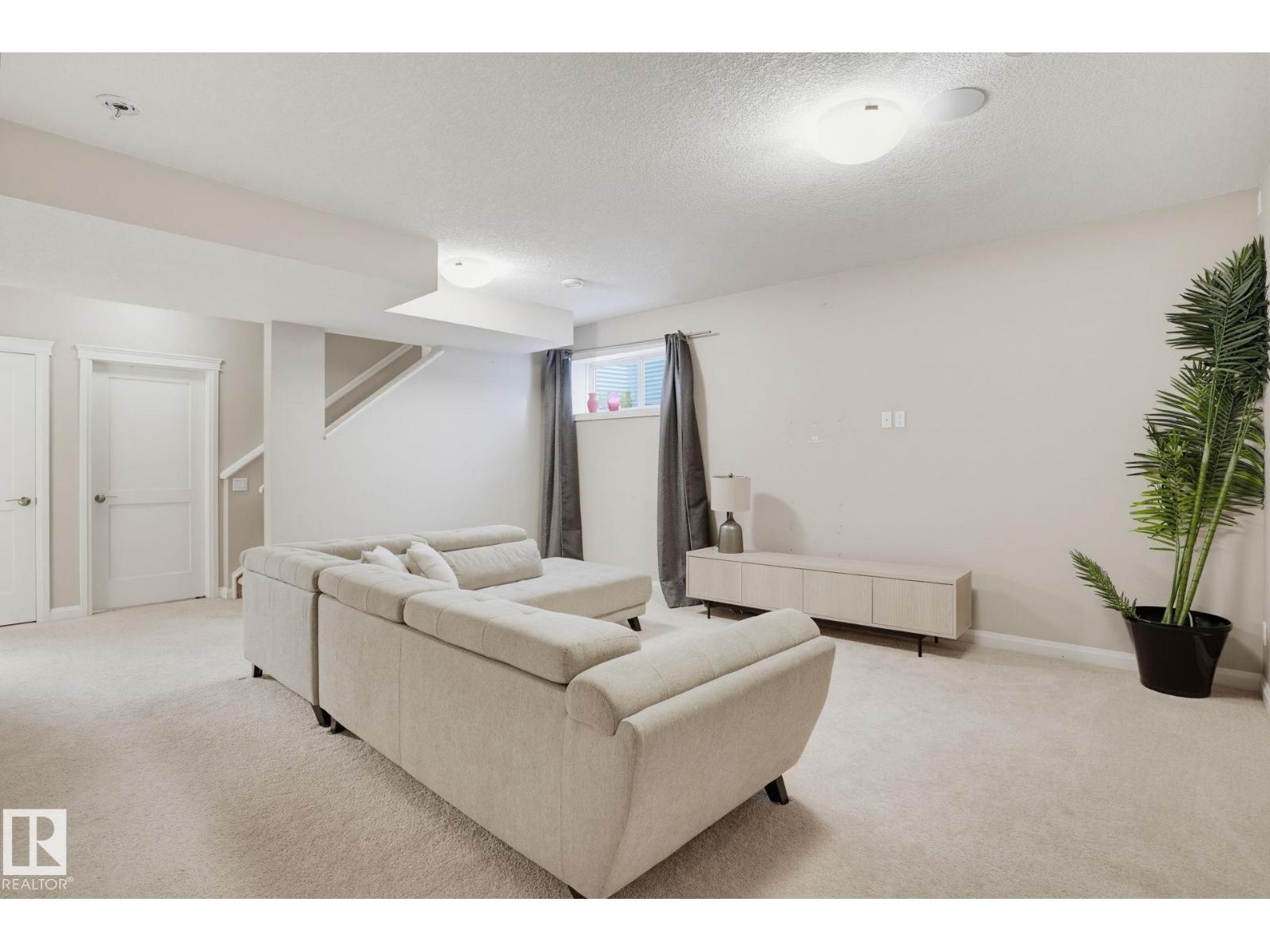 9448 228 St Nw Property Photo 27