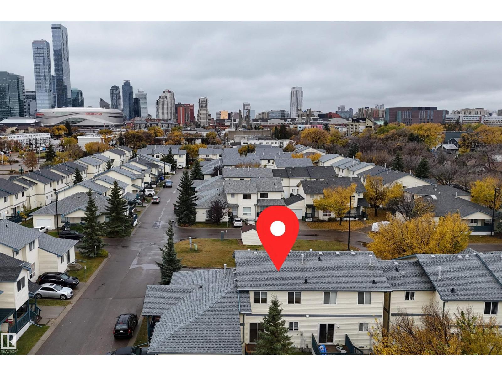 #85 10909 106 ST NW Property Photo 1