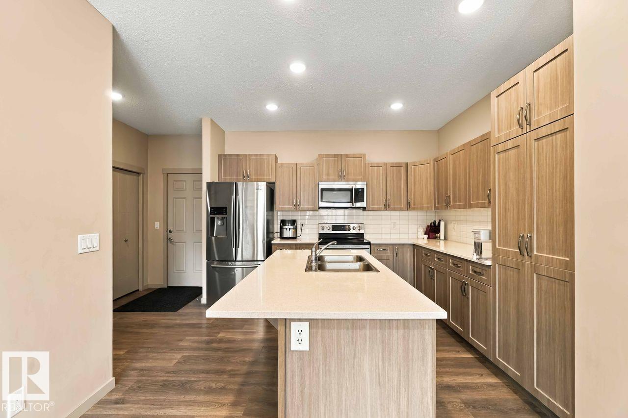 1416 26 Av Nw Property Photo 11