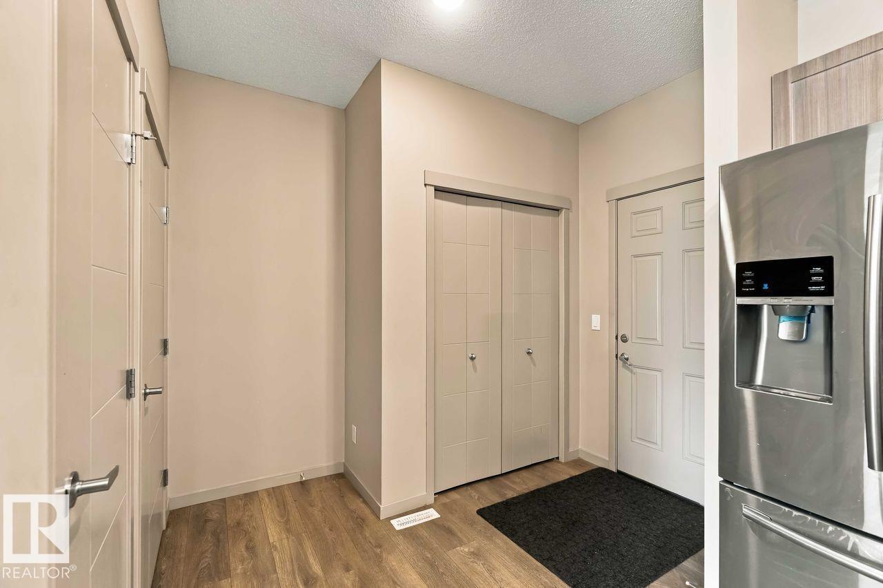 1416 26 Av Nw Property Photo 12