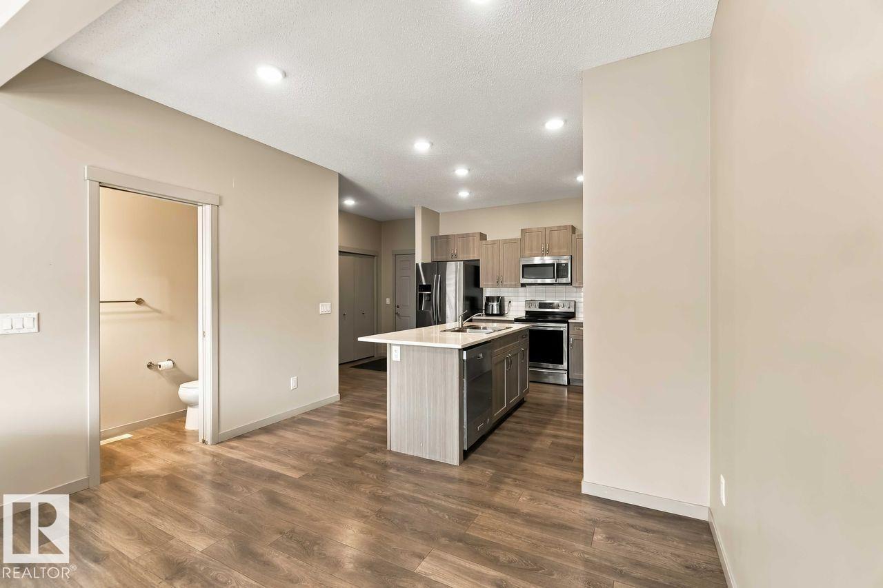 1416 26 Av Nw Property Photo 13