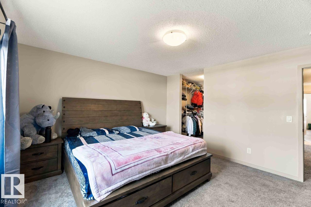 1416 26 Av Nw Property Photo 17
