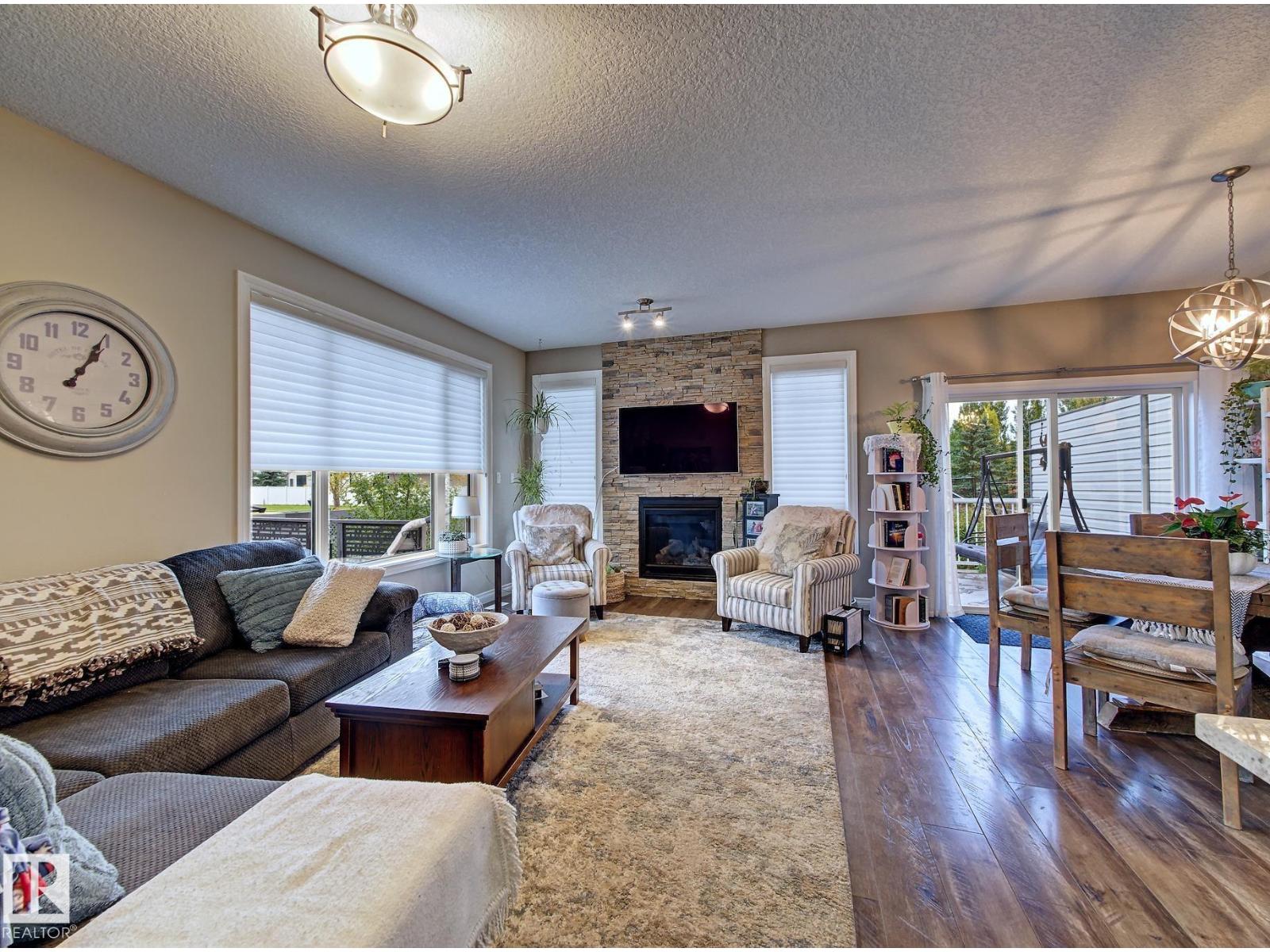 2 Durrand Bn Property Photo 10