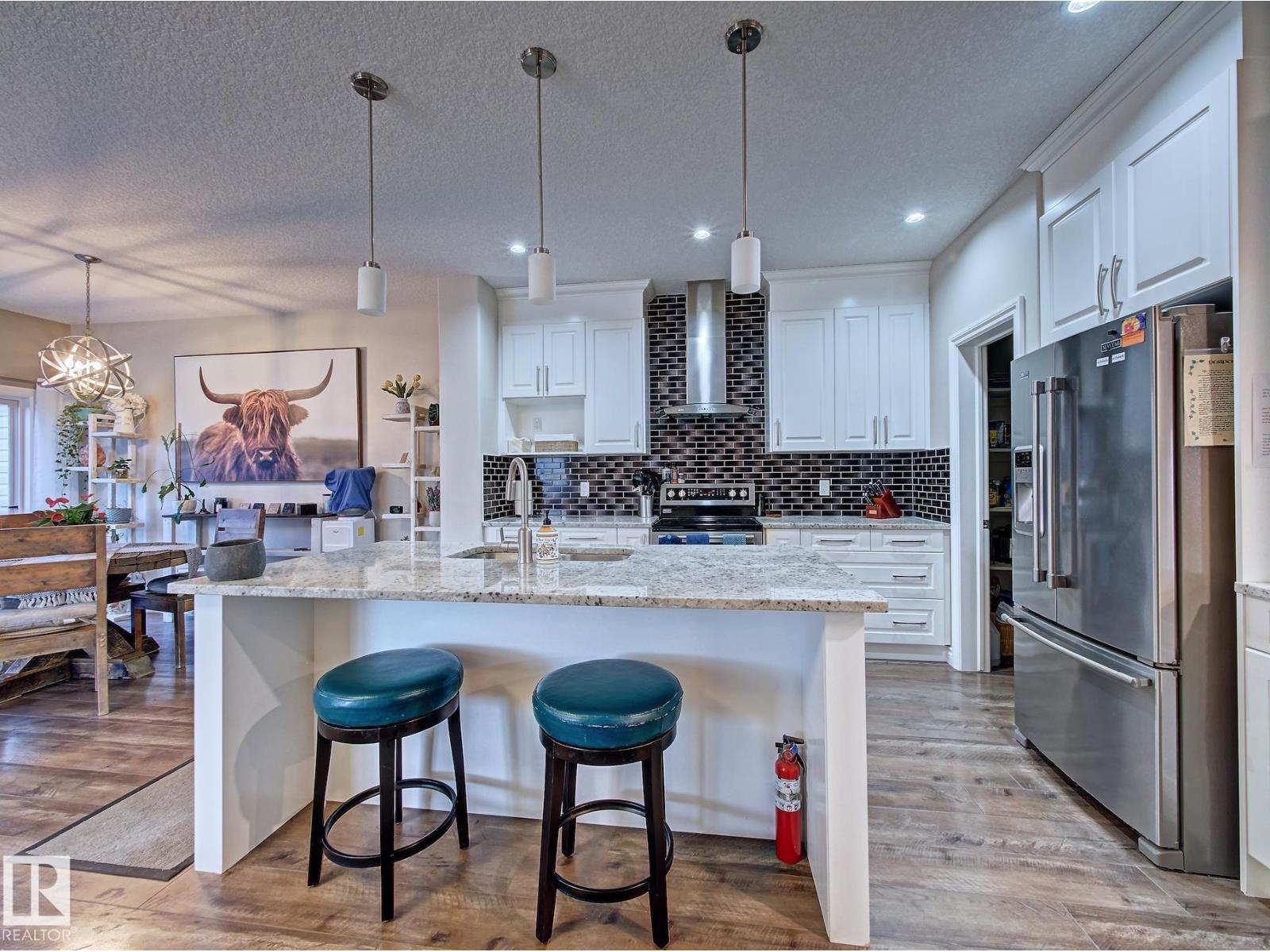 2 Durrand Bn Property Photo 11