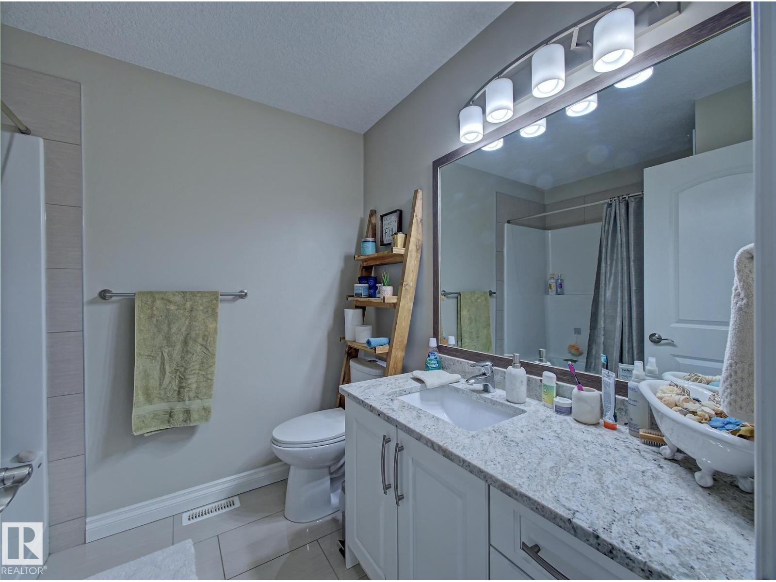 2 Durrand Bn Property Photo 19