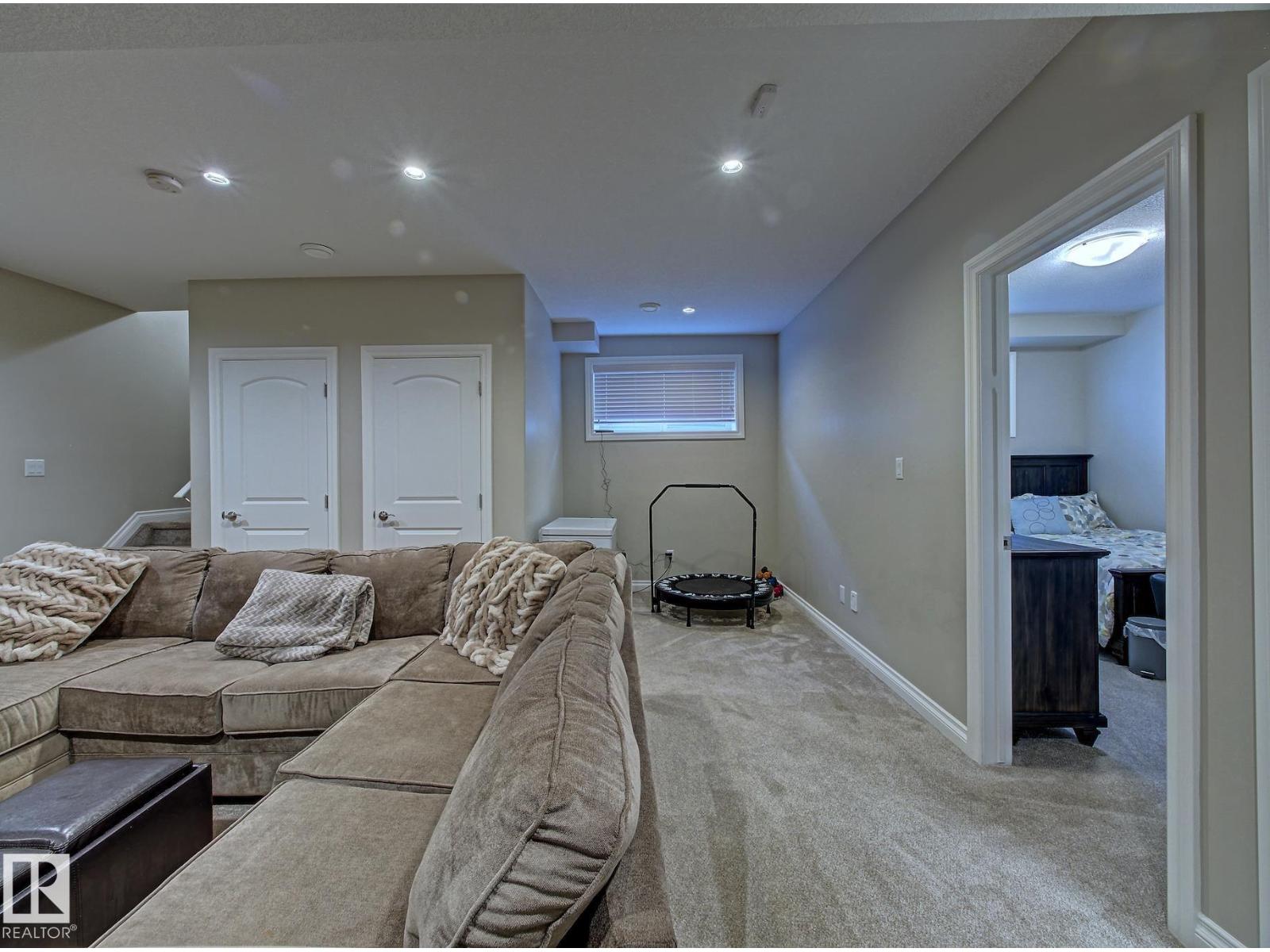 2 Durrand Bn Property Photo 47
