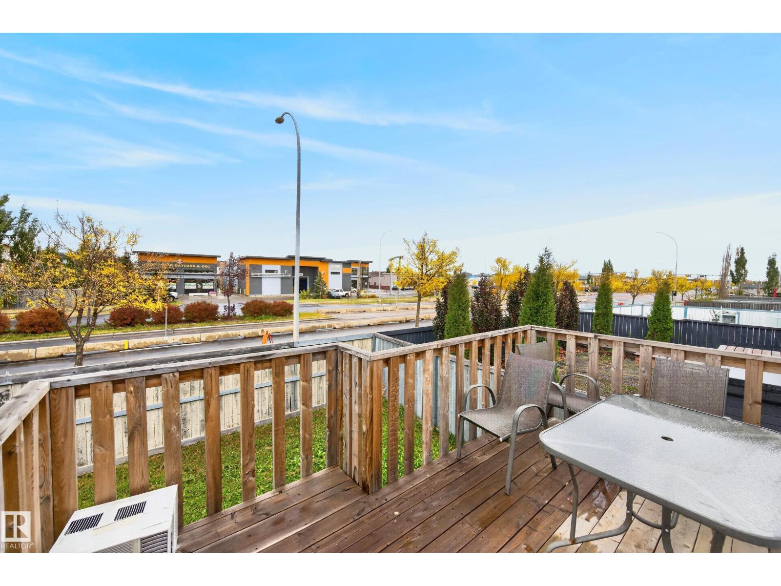 7718 166a Av Nw Property Photo 8