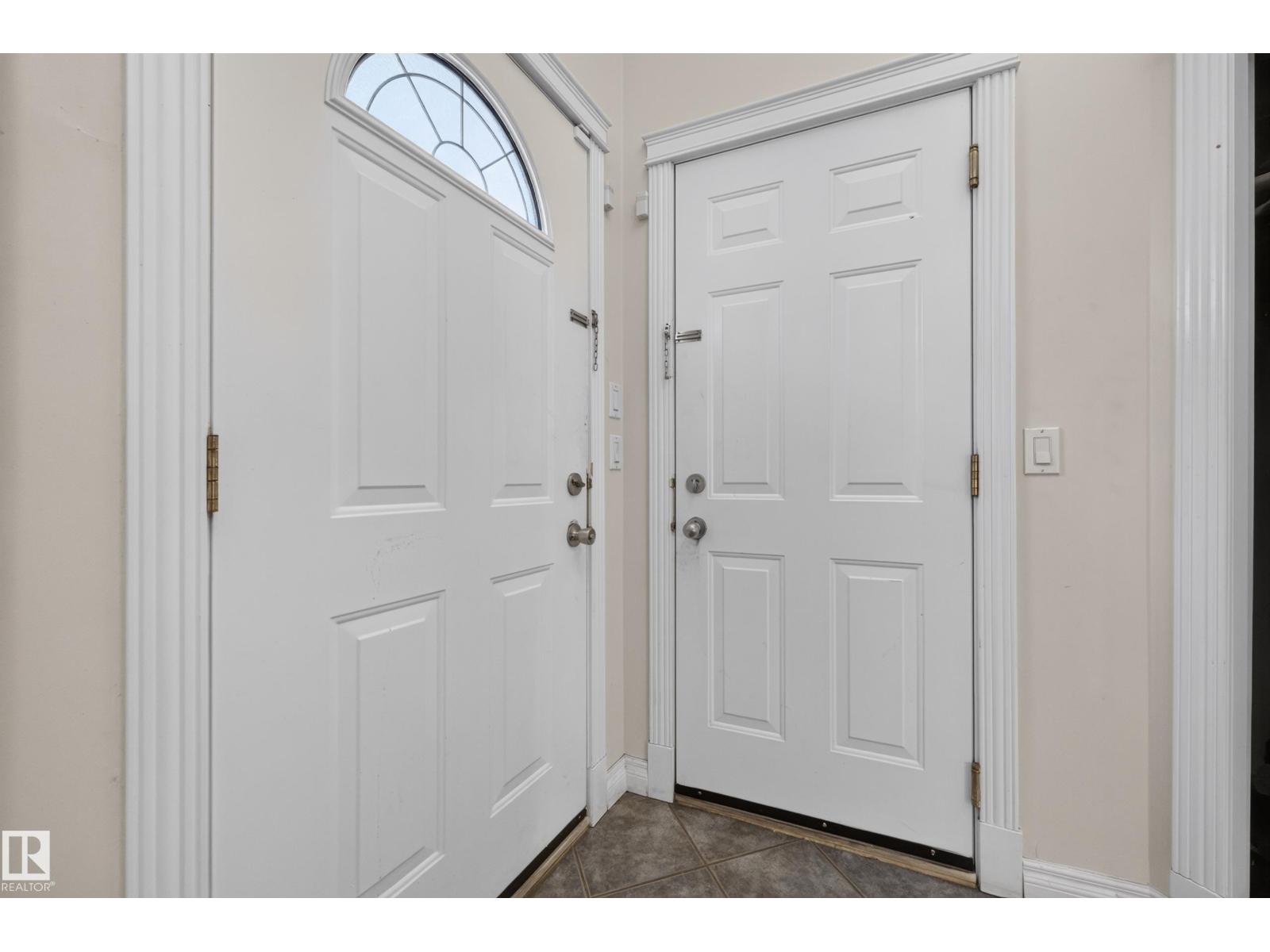 7718 166a Av Nw Property Photo 10