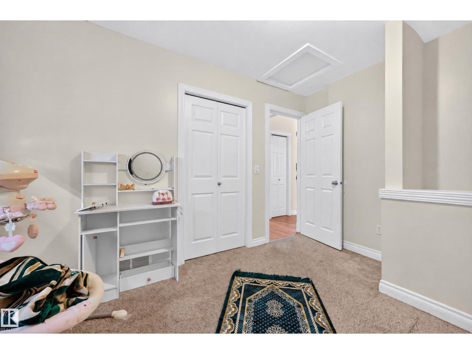 7718 166a Av Nw Property Photo 28