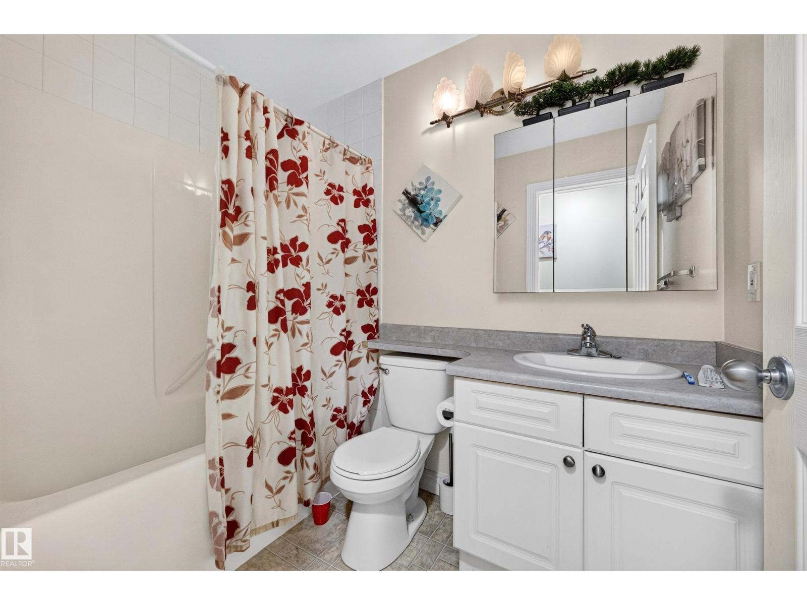 7718 166a Av Nw Property Photo 30
