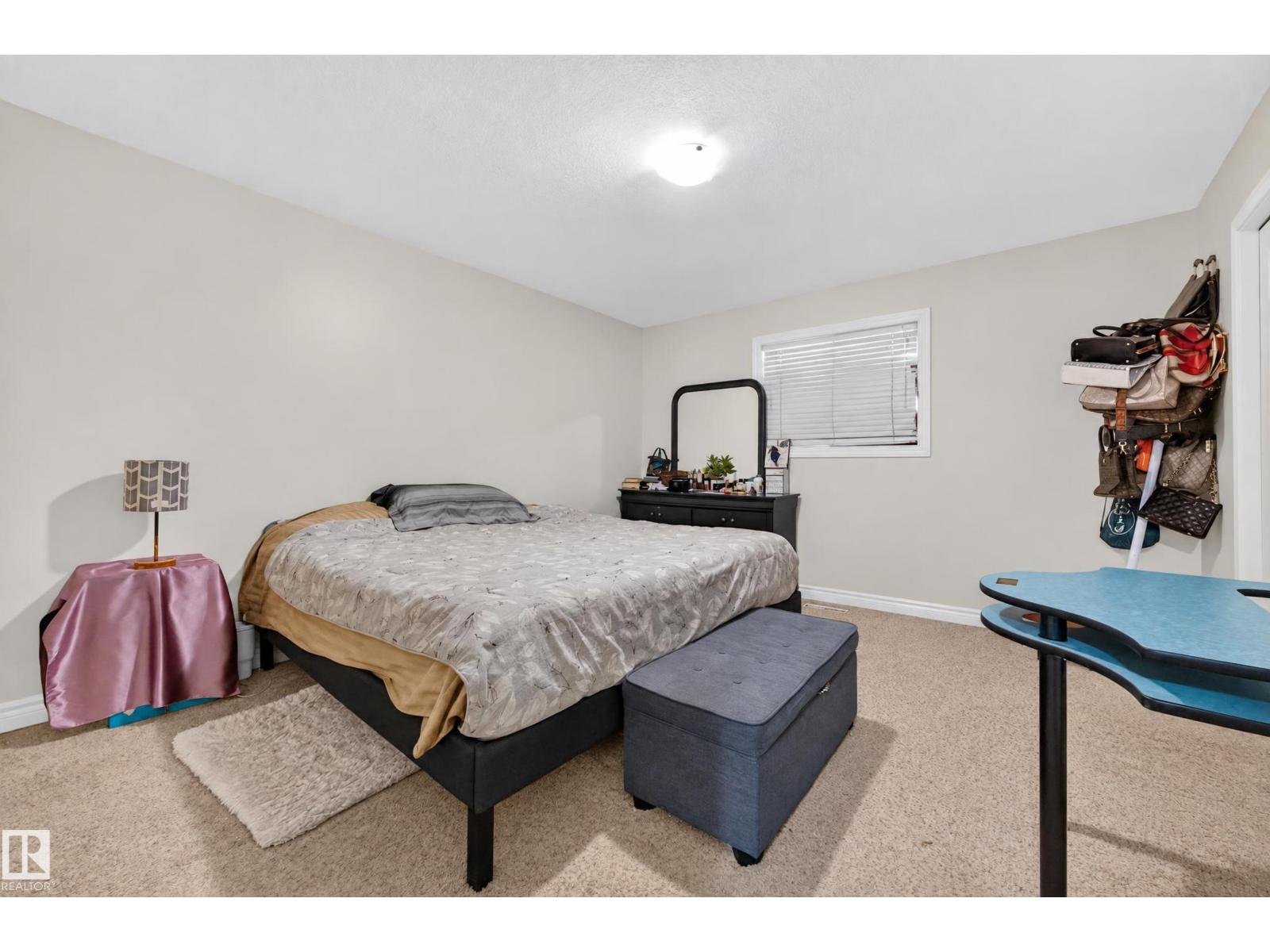 7718 166a Av Nw Property Photo 31